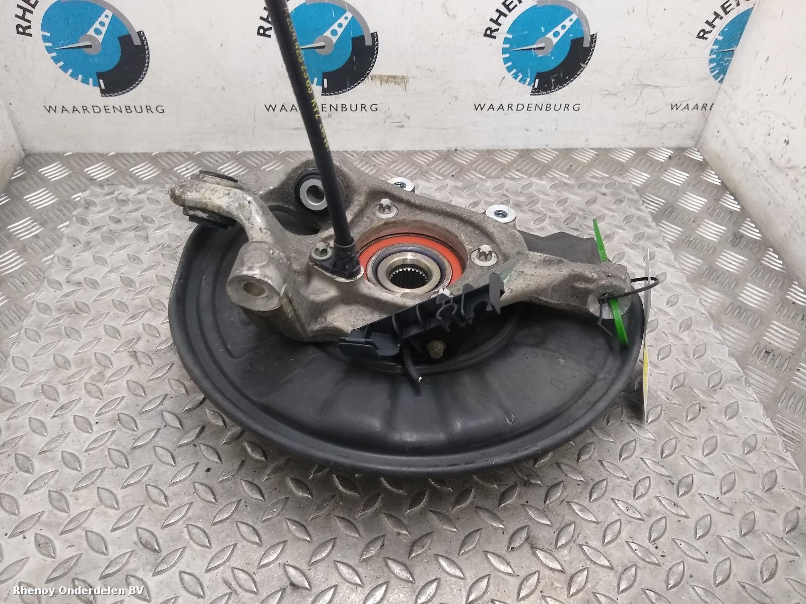 View Auto part LR Hub/Stub Axle Assembly MERCEDES E CLASS 2013
