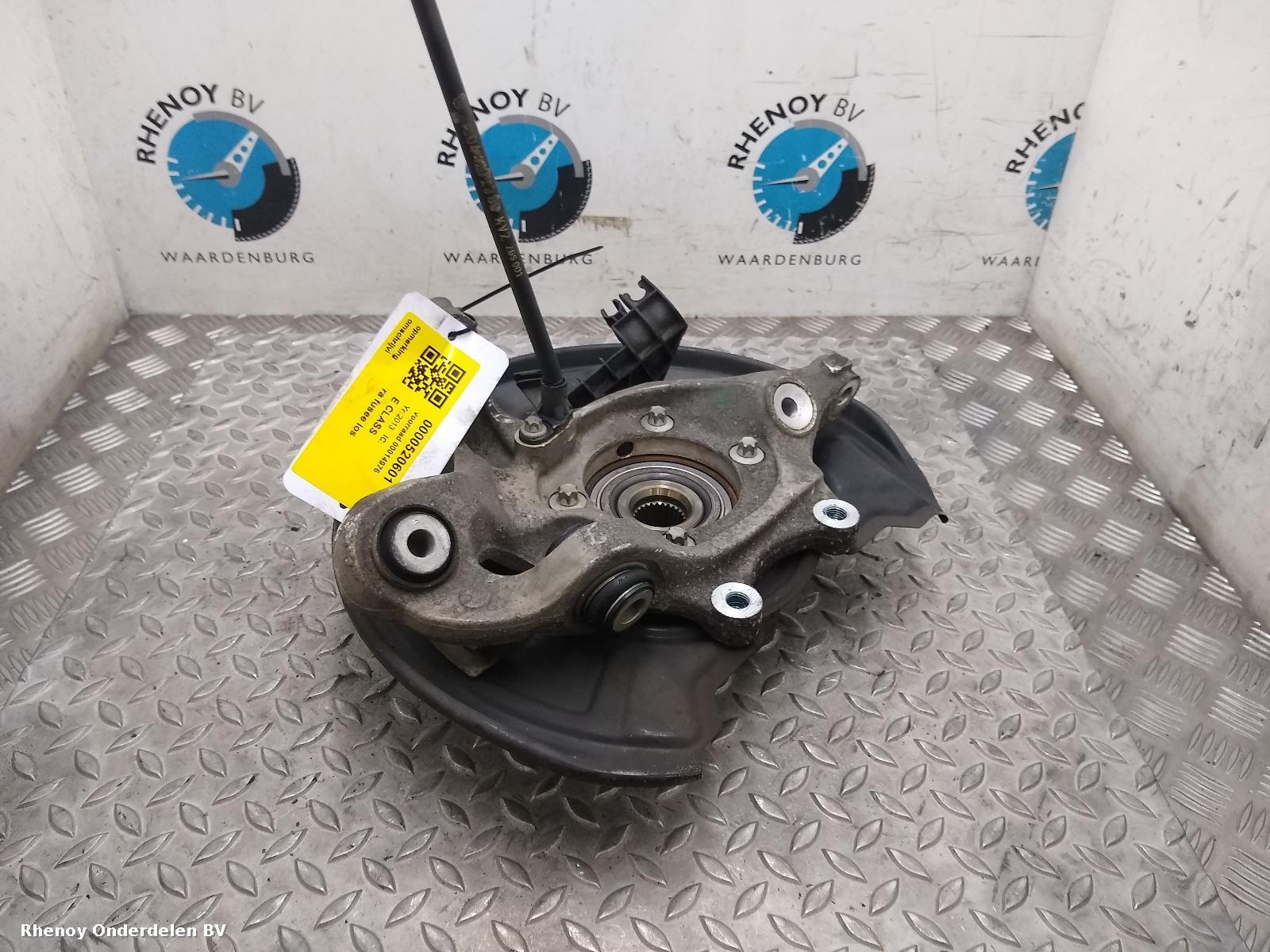 View Auto part RR Hub/Stub Axle Assembly MERCEDES E CLASS 2013