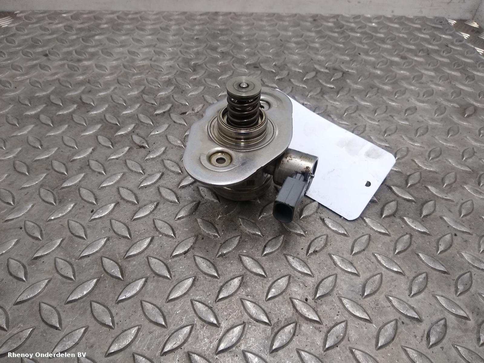 Bekijk Auto-onderdeel BRANDSTOF POMP VOOR DE INJECTOR BMW 3 SERIES 2014
