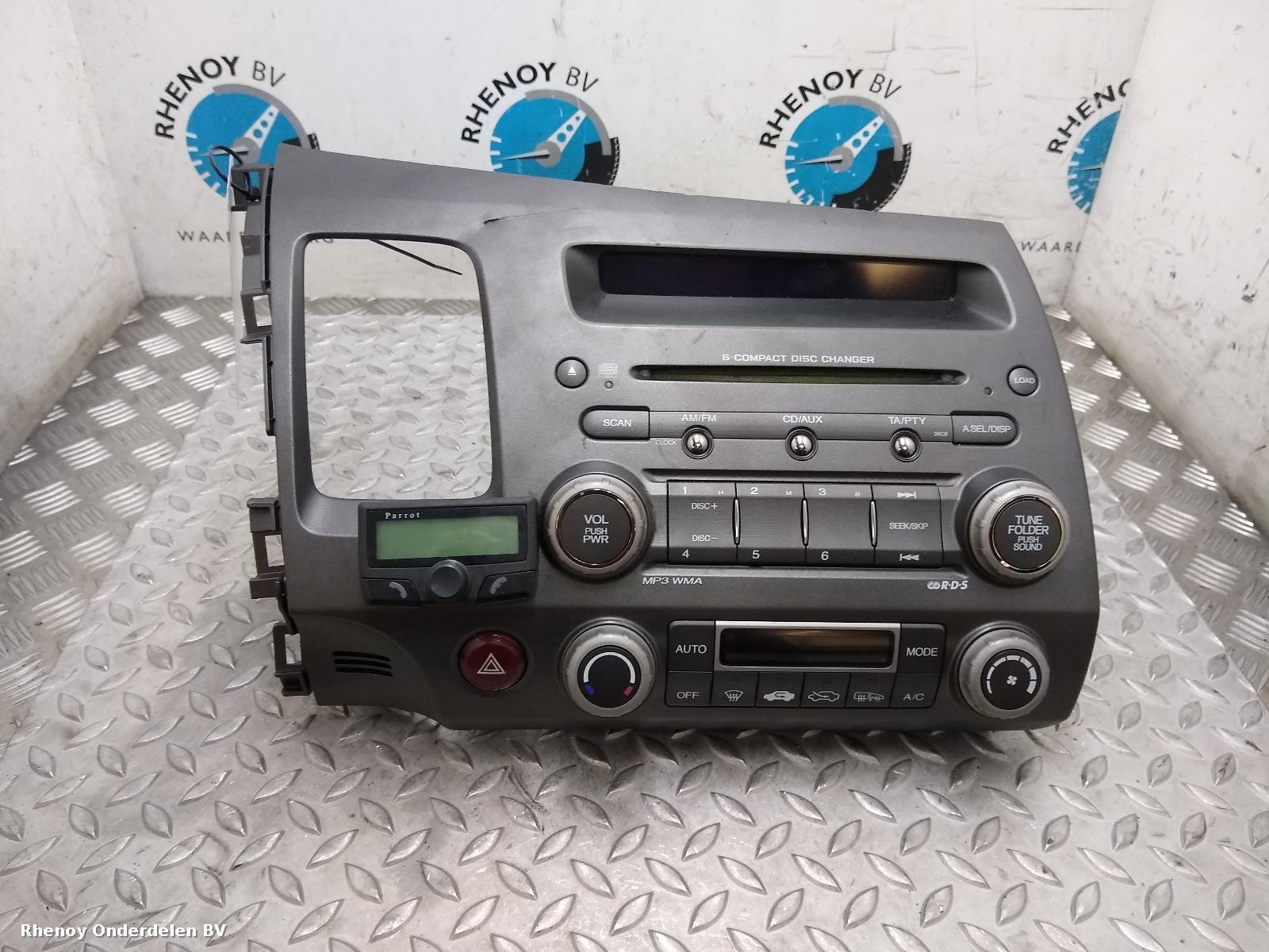 Bekijk Auto-onderdeel RADIO HONDA CIVIC HYBRID 2009