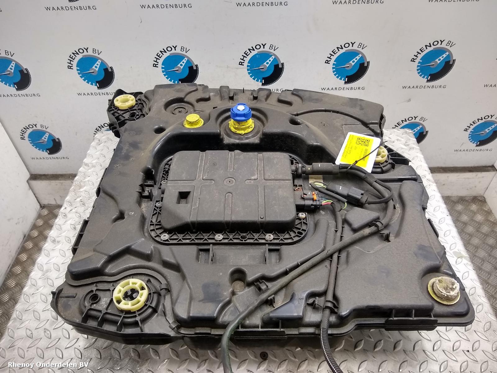 View Auto part AdBlue Pump PEUGEOT 2008 2018
