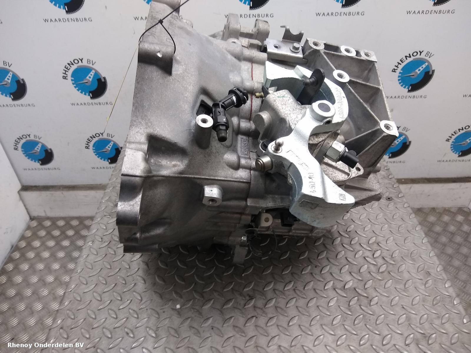 View Auto part TRANSMISSIE / VERSNELLINGSBAK FORD KUGA 2018