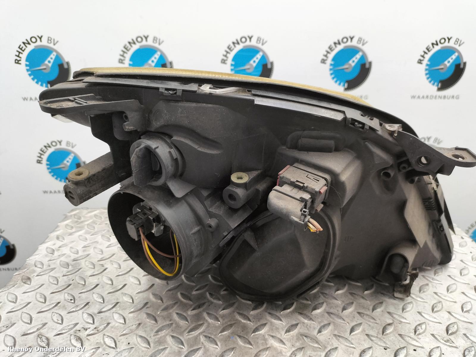 View Auto part KOPLAMP L OPEL / VAUXHALL VECTRA 2004