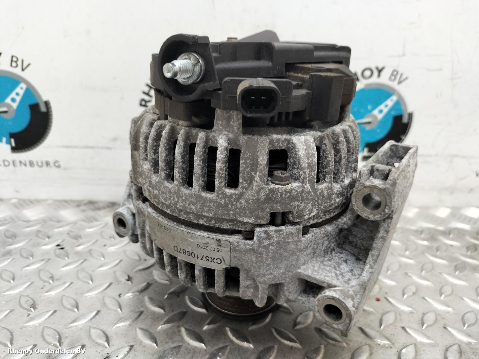 Bekijk Auto-onderdeel DYNAMO OPEL / VAUXHALL VECTRA 2004