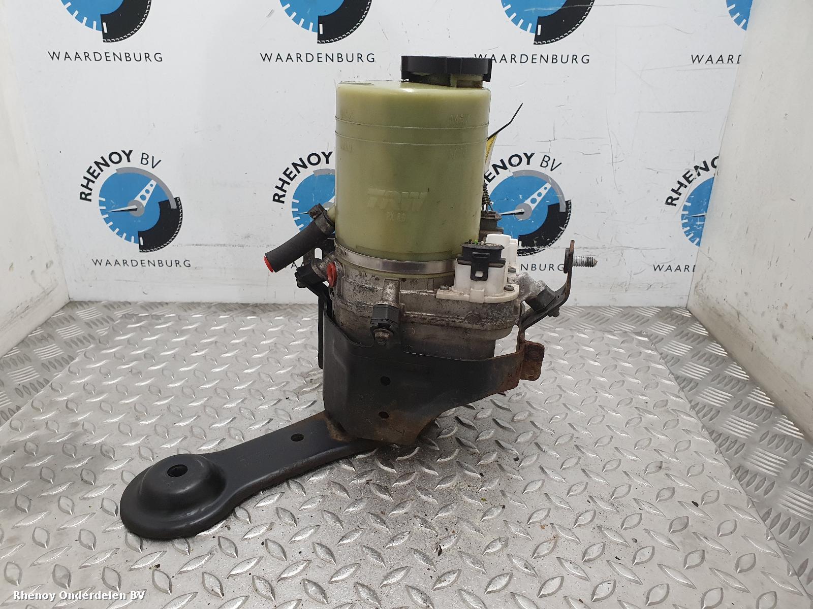 Bekijk Auto-onderdeel STUURPOMP OPEL / VAUXHALL VECTRA 2004