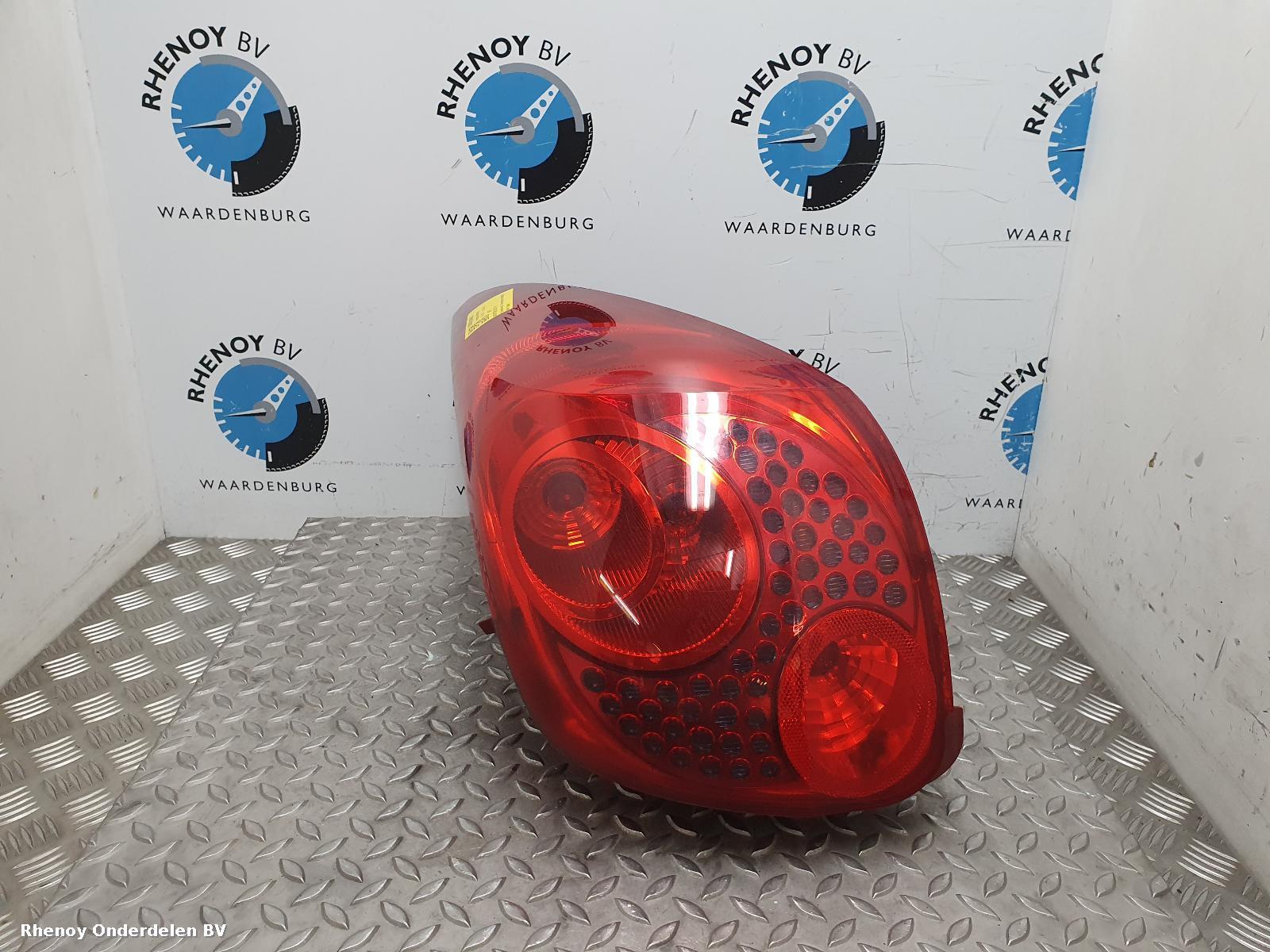View Auto part R Taillight PEUGEOT 207 2010