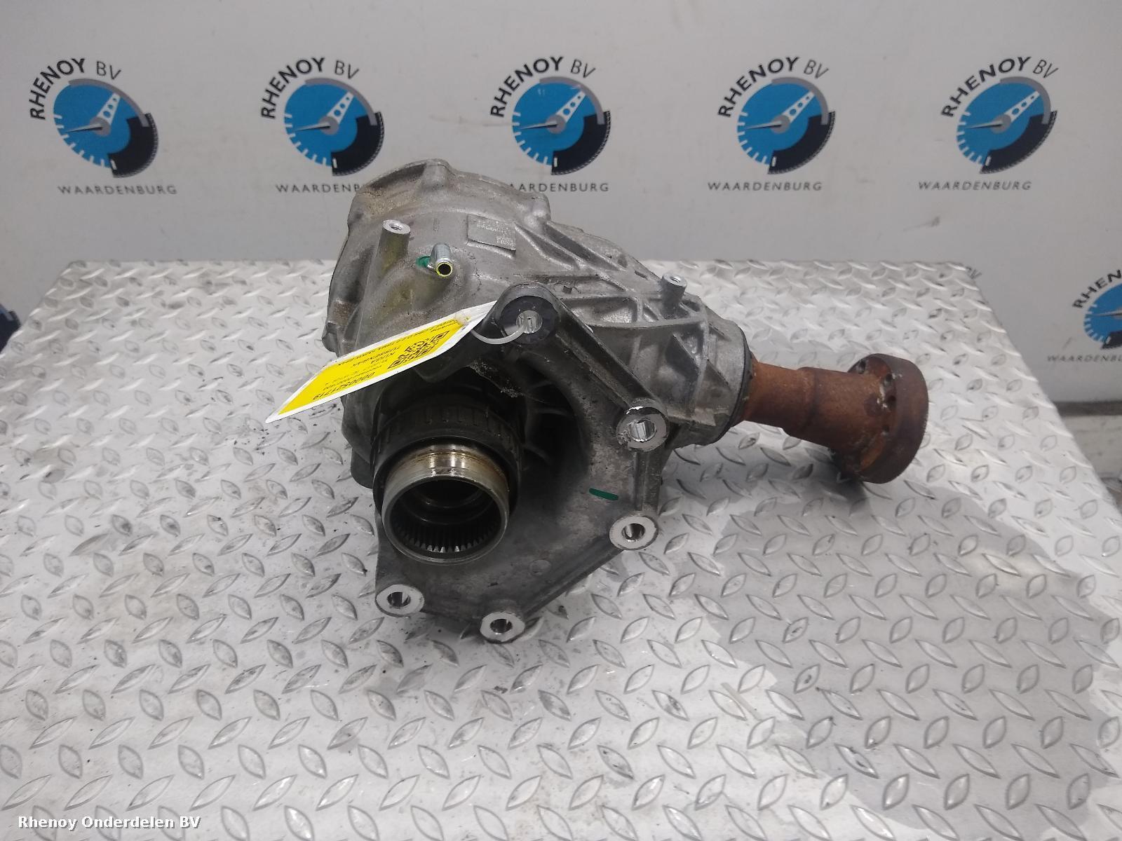 2017 FORD KUGA TUSSENBAK View Auto part TUSSENBAK FORD KUGA 2017