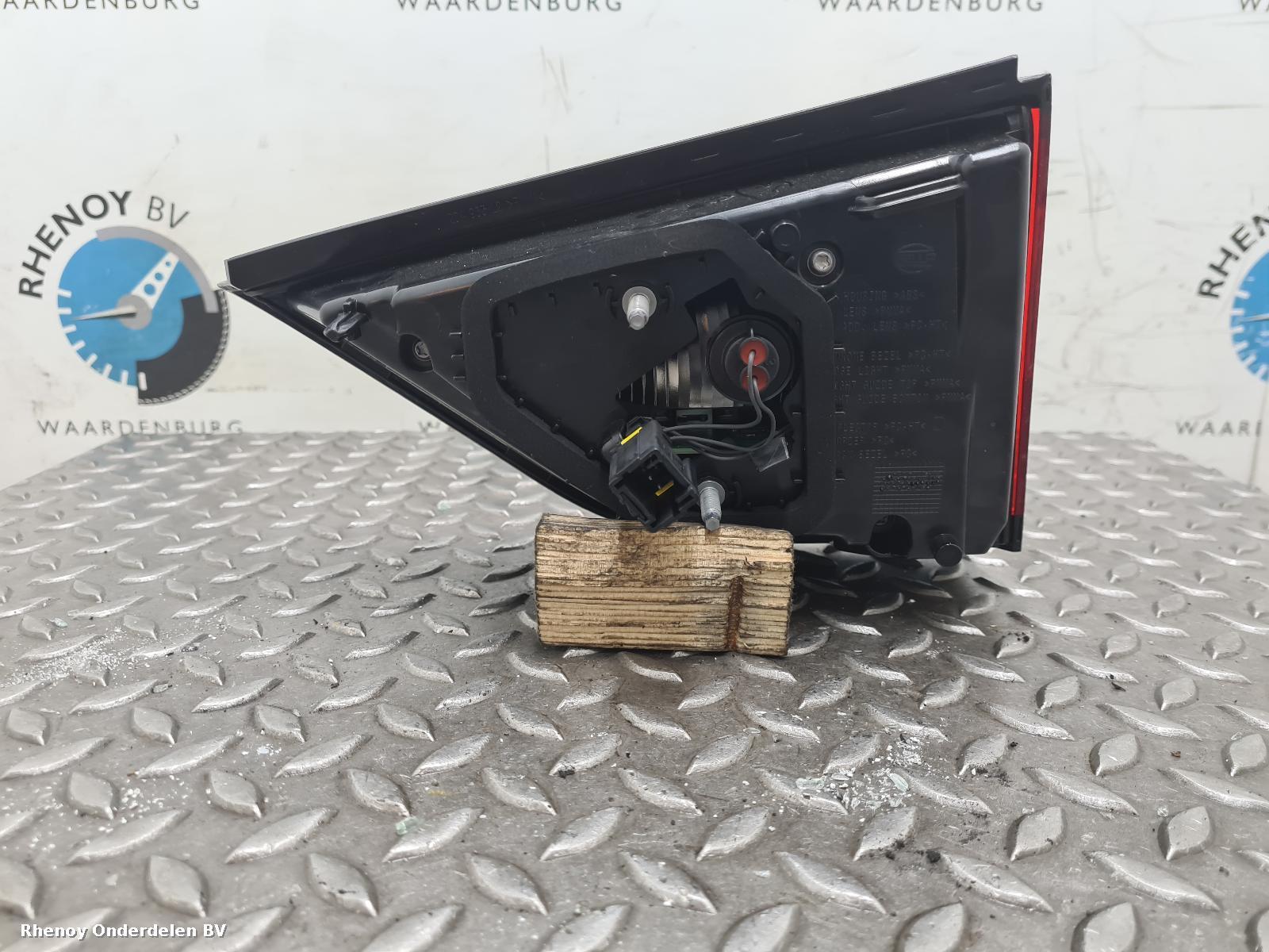 View Auto part ACHTERLICHT L RENAULT SCENIC 2019