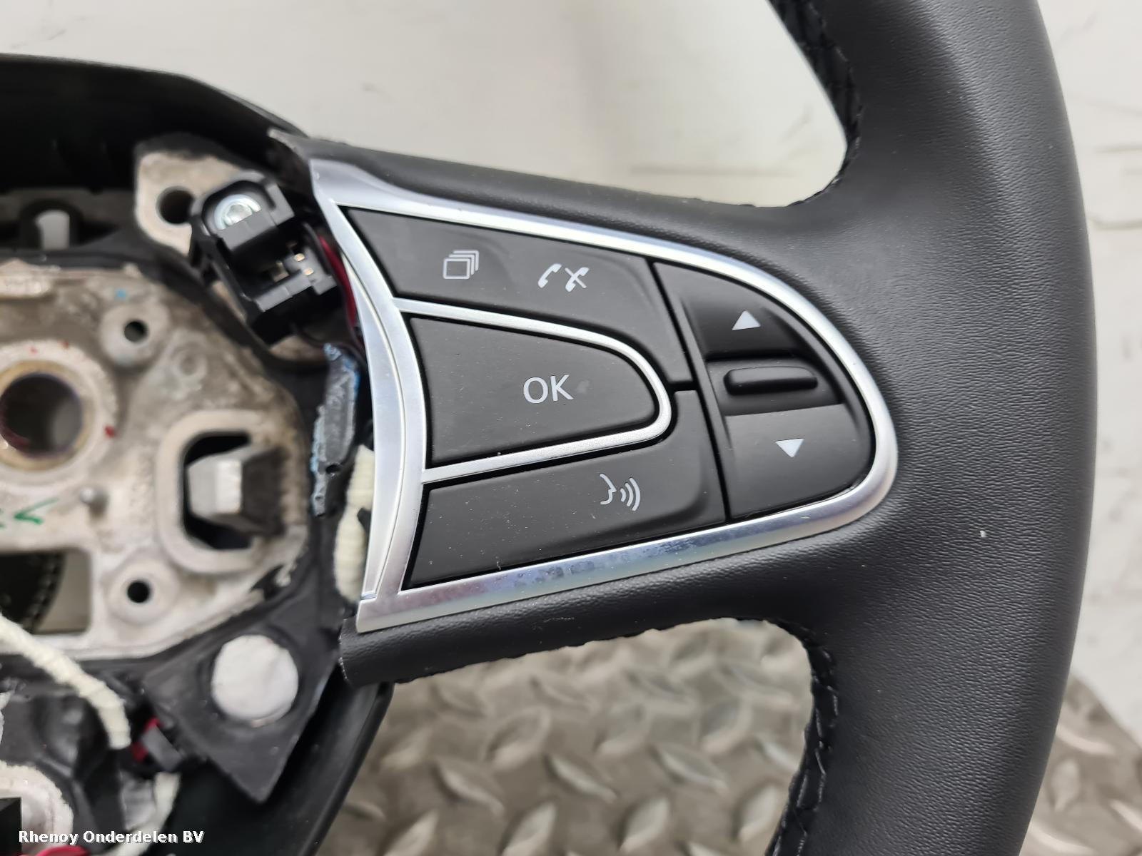 2019 RENAULT SCENIC STUURWIEL View Auto part STUURWIEL RENAULT SCENIC 2019