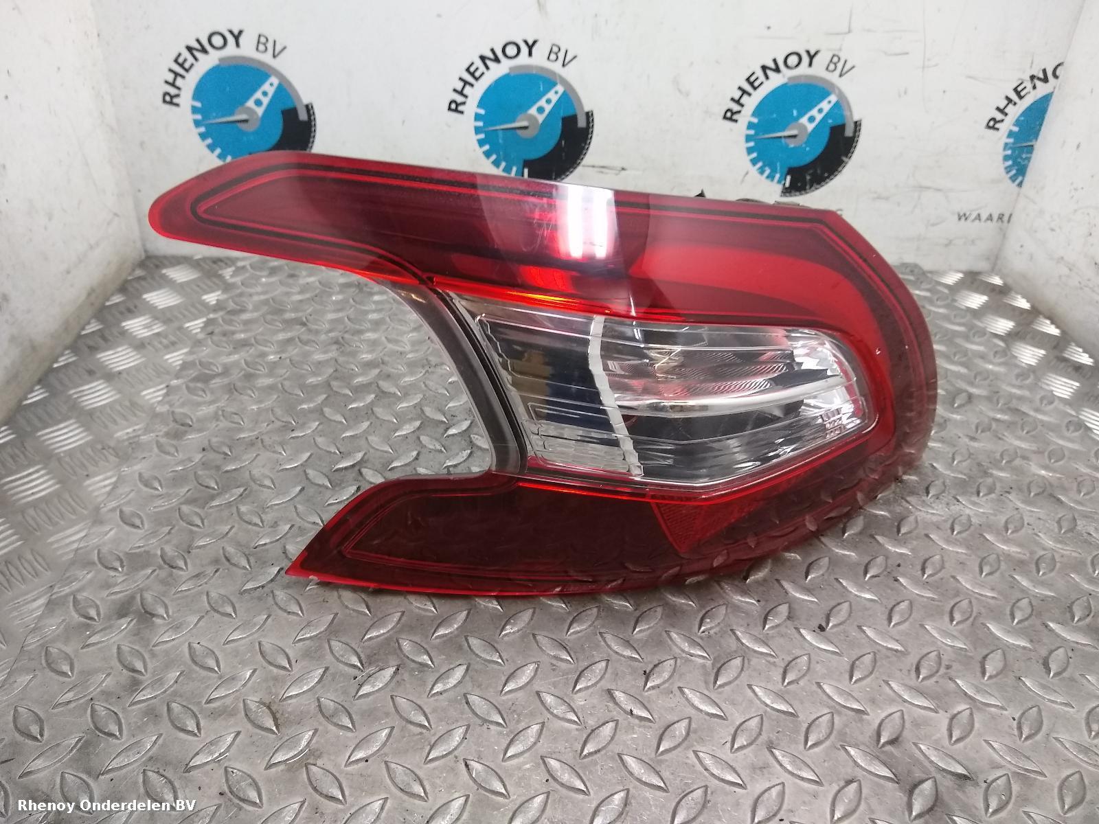 Bekijk Auto-onderdeel ACHTERLICHT L PEUGEOT 308 2017