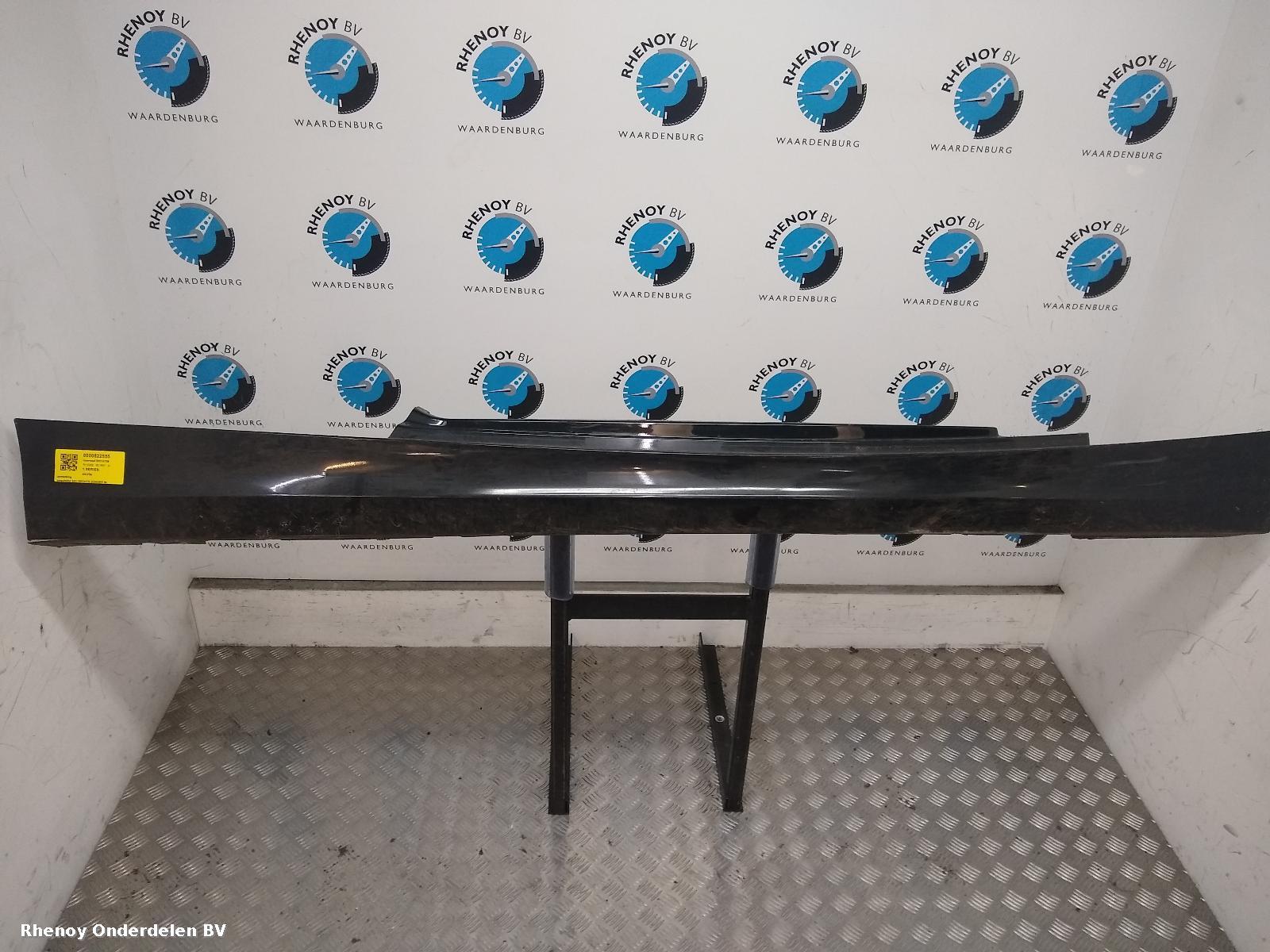 Bekijk Auto-onderdeel SPOILER / SKIRT ZIJKANT BMW 1 SERIES 2009