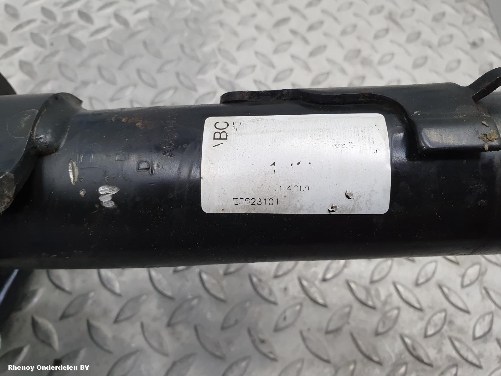 2013 FORD FOCUS VEERPOOT / SCHOKBREKER LV View Auto part VEERPOOT / SCHOKBREKER LV FORD FOCUS 2013