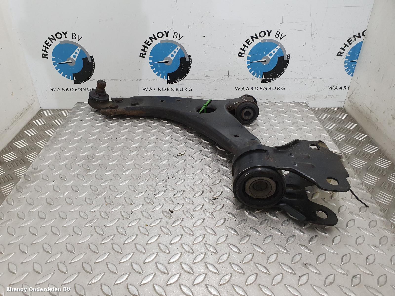 Bekijk Auto-onderdeel DRAAGARM ONDER LV FORD FOCUS 2013