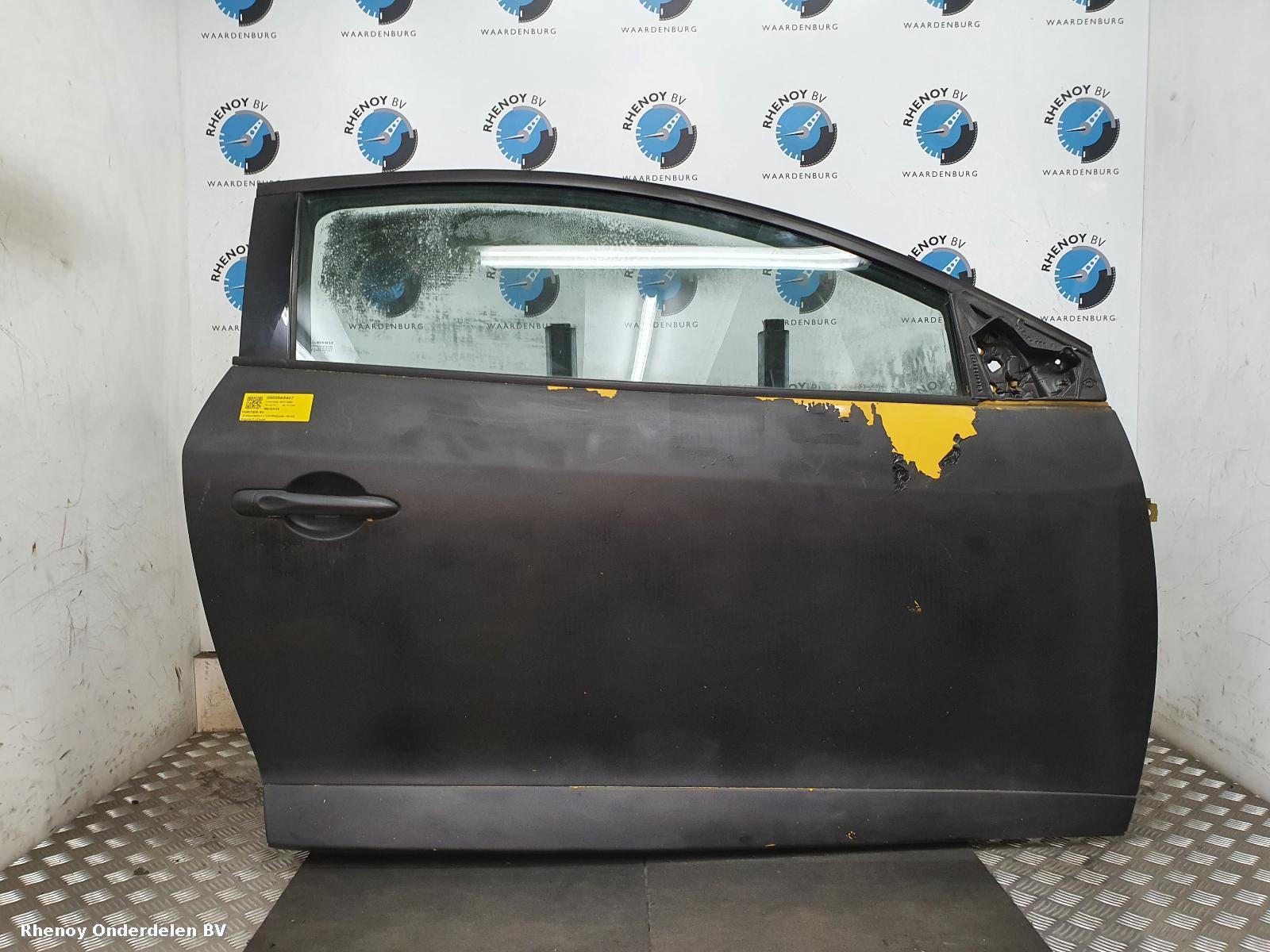 View Auto part R Front Door RENAULT MEGANE 2010