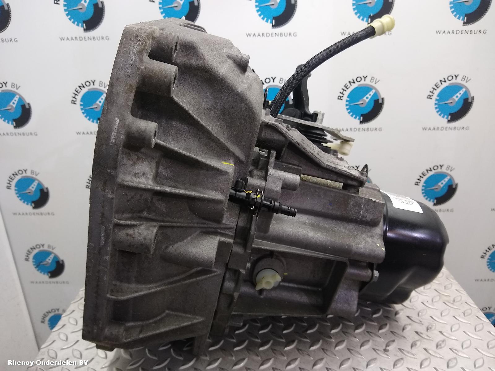 View Auto part TRANSMISSIE / VERSNELLINGSBAK DACIA SANDERO STEPWAY 2019