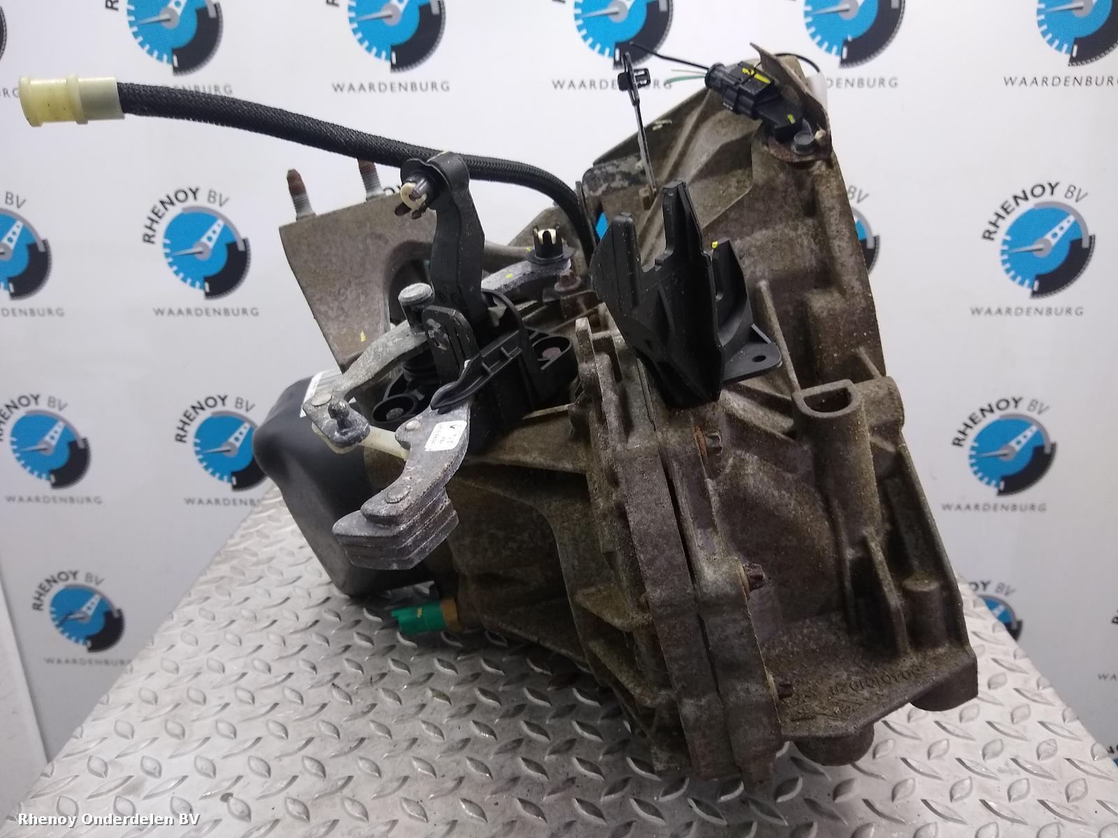 2019 DACIA SANDERO TRANSMISSIE / VERSNELLINGSBAK View Auto part TRANSMISSIE / VERSNELLINGSBAK DACIA SANDERO 2019