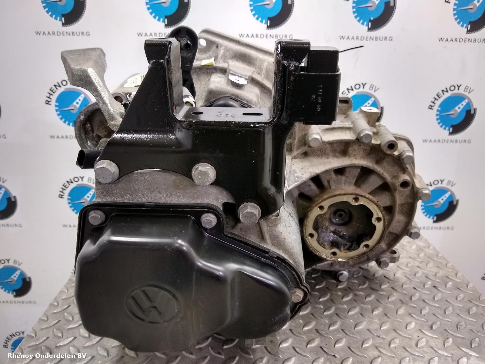 View Auto part TRANSMISSIE / VERSNELLINGSBAK VOLKSWAGEN POLO 2010