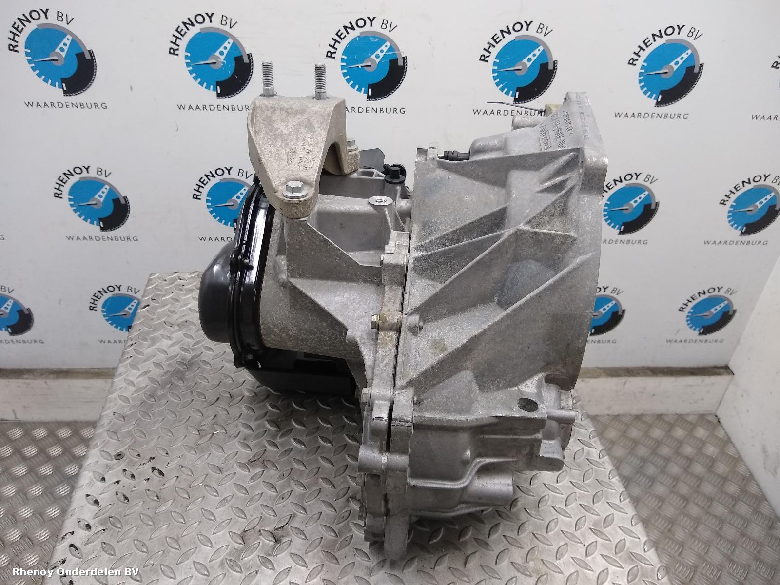 View Auto part TRANSMISSIE / VERSNELLINGSBAK FORD FIESTA 2014