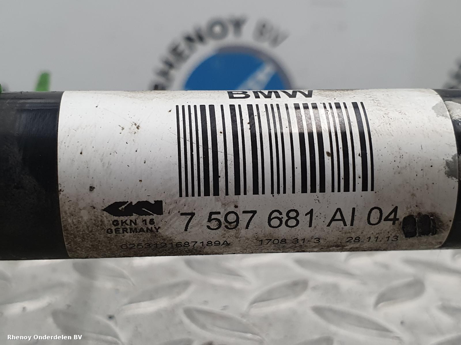 View Auto part AANDRIJFAS L BMW 3 SERIES 2014