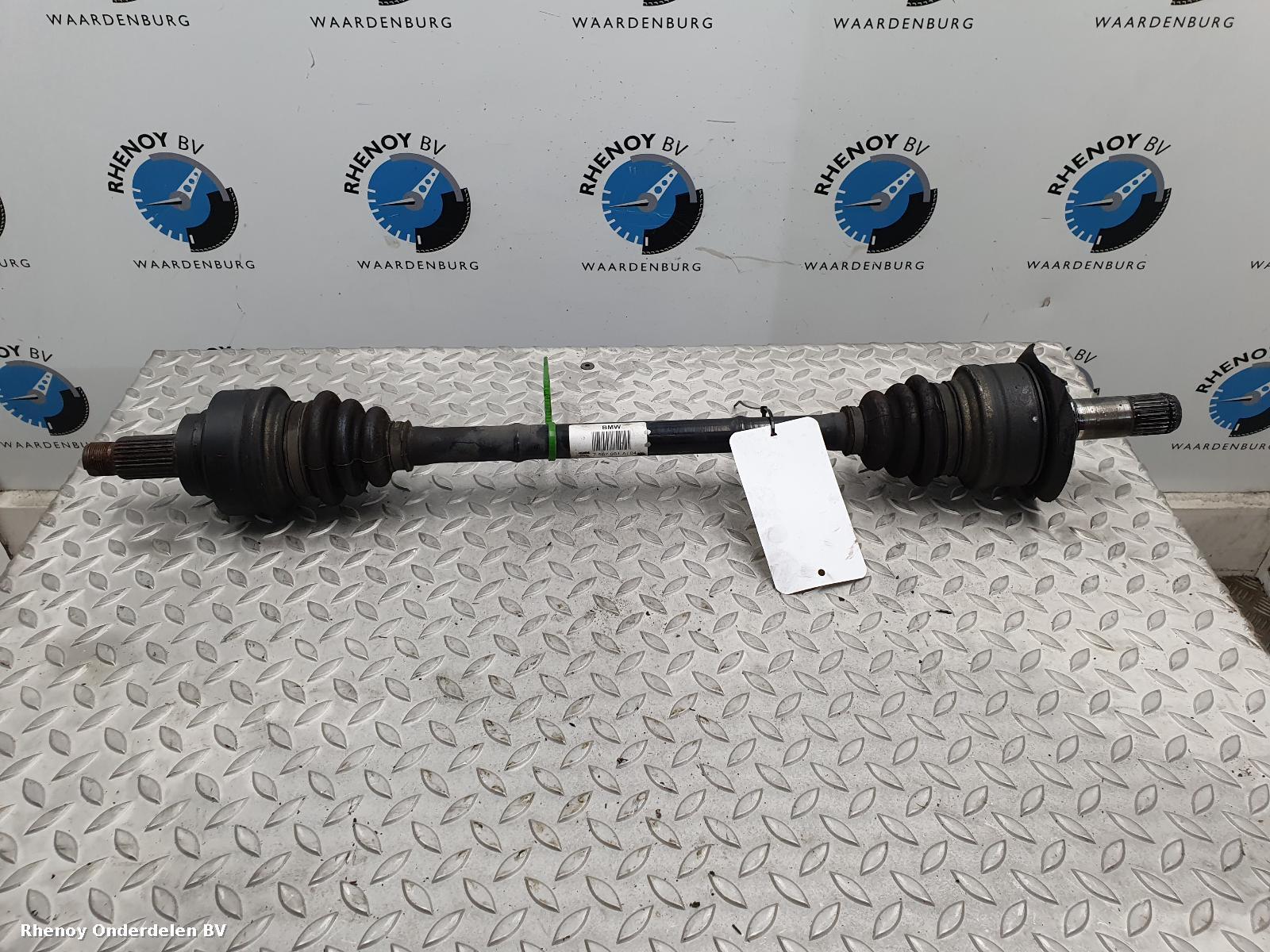 Bekijk Auto-onderdeel AANDRIJFAS L BMW 3 SERIES 2014