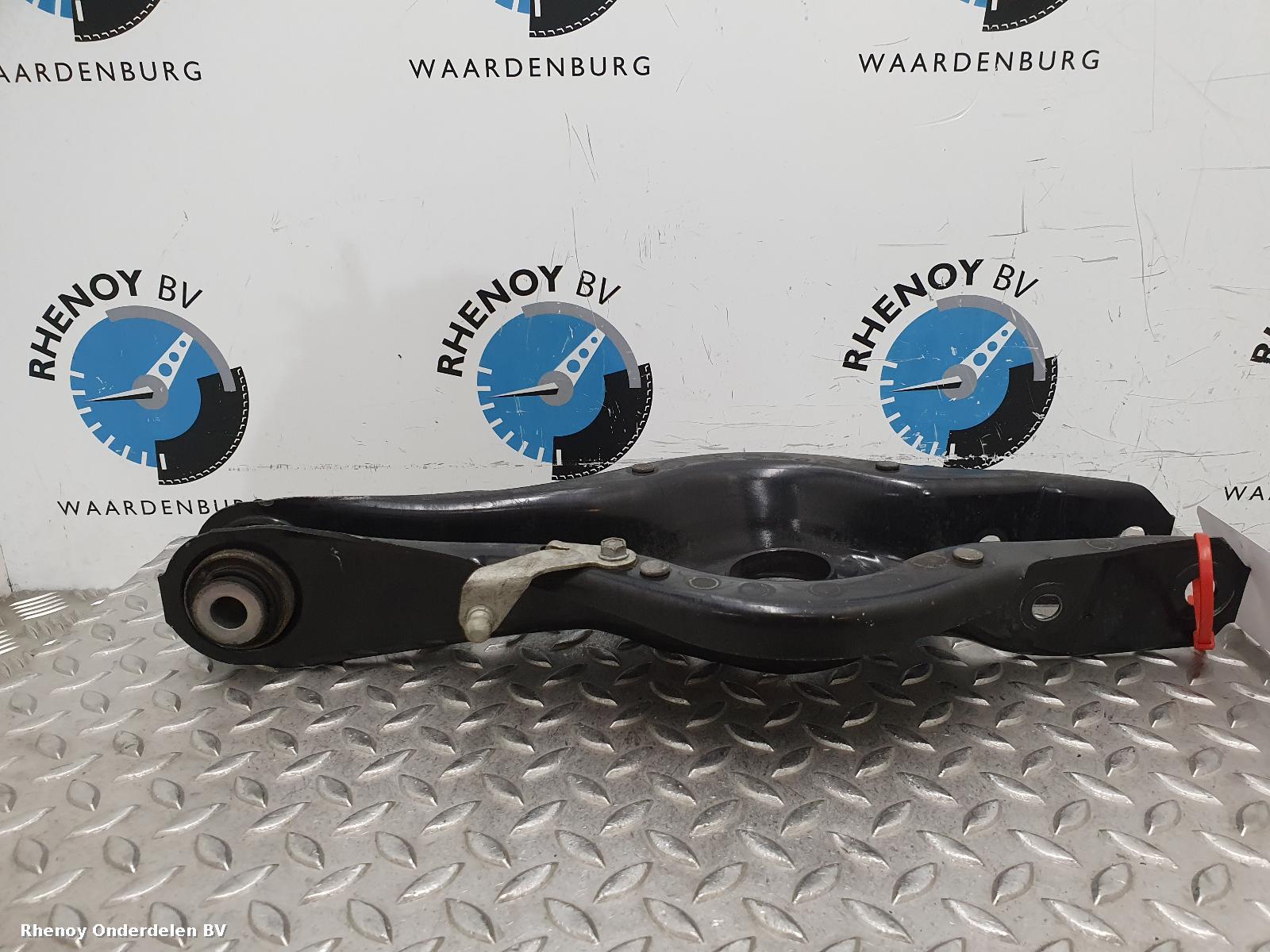 Bekijk Auto-onderdeel DRAAGARM ONDER RA BMW 3 SERIES 2014
