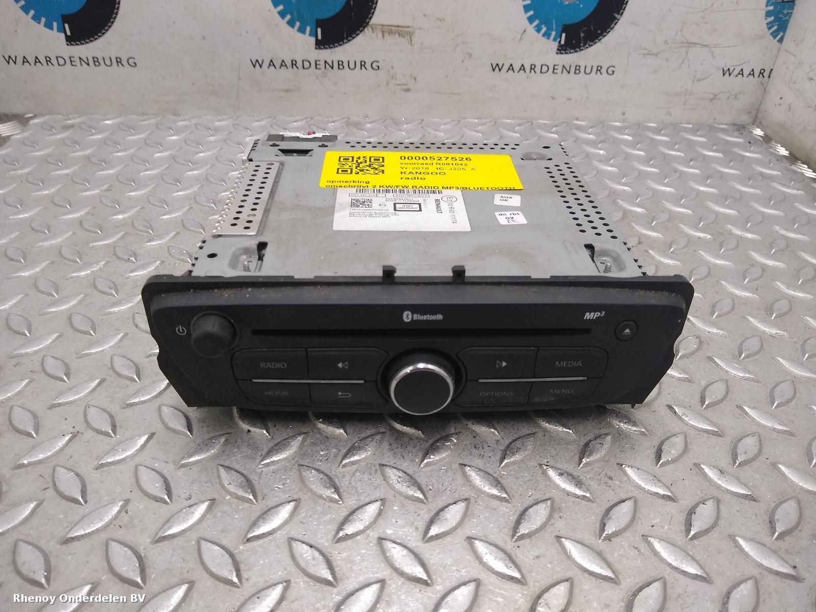 Bekijk Auto-onderdeel RADIO RENAULT KANGOO 2014