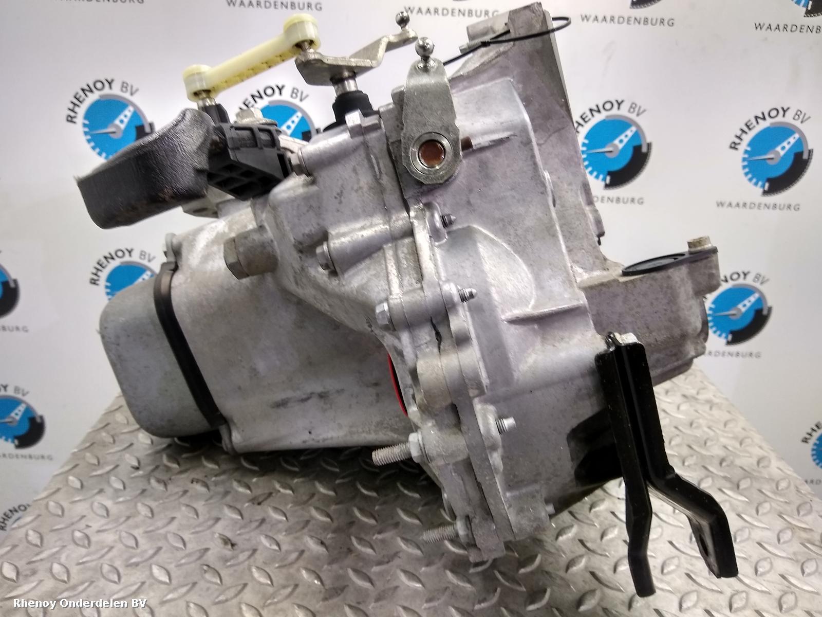 View Auto part TRANSMISSIE / VERSNELLINGSBAK PEUGEOT 207 2012