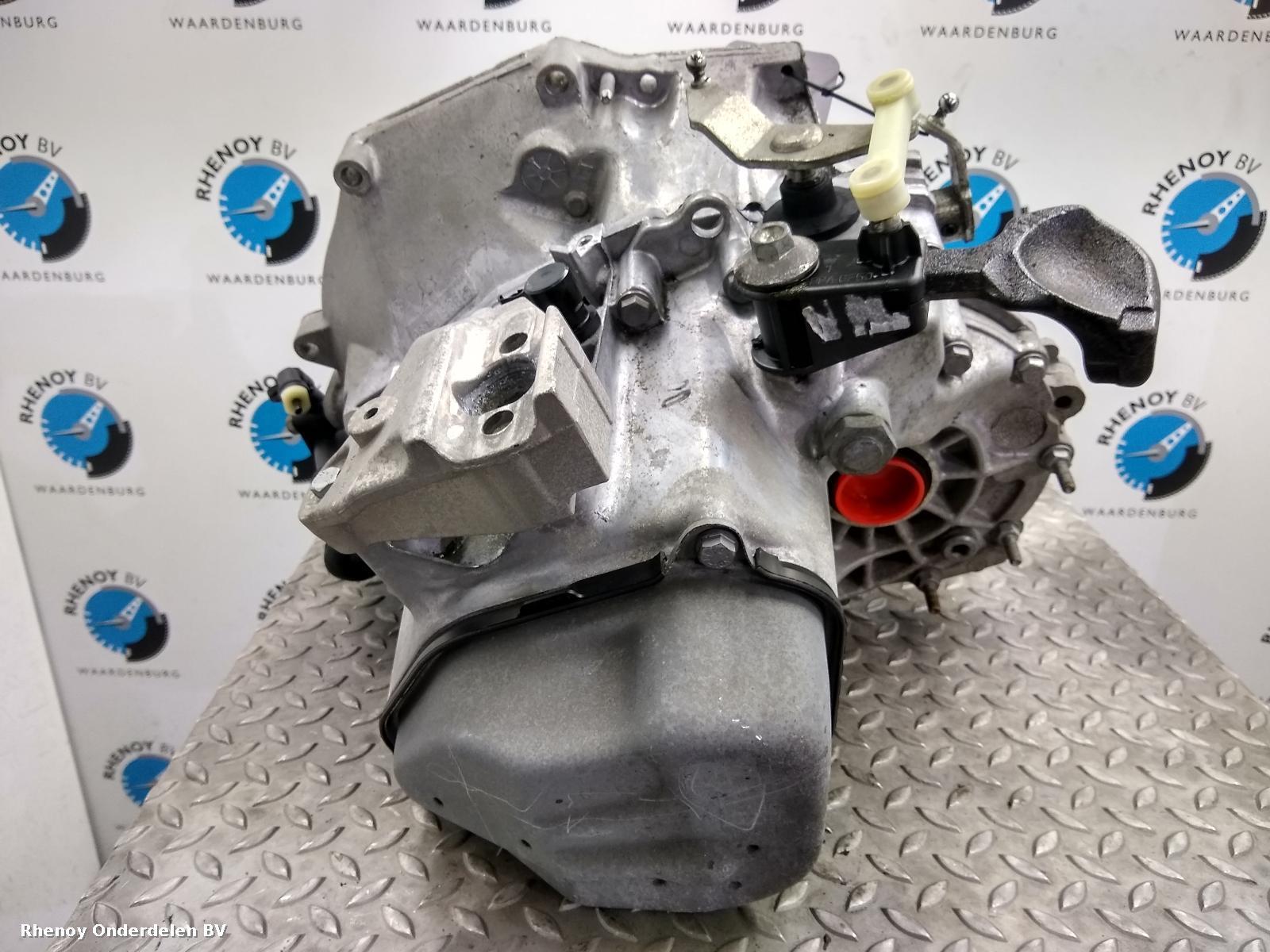 View Auto part TRANSMISSIE / VERSNELLINGSBAK PEUGEOT 207 2012