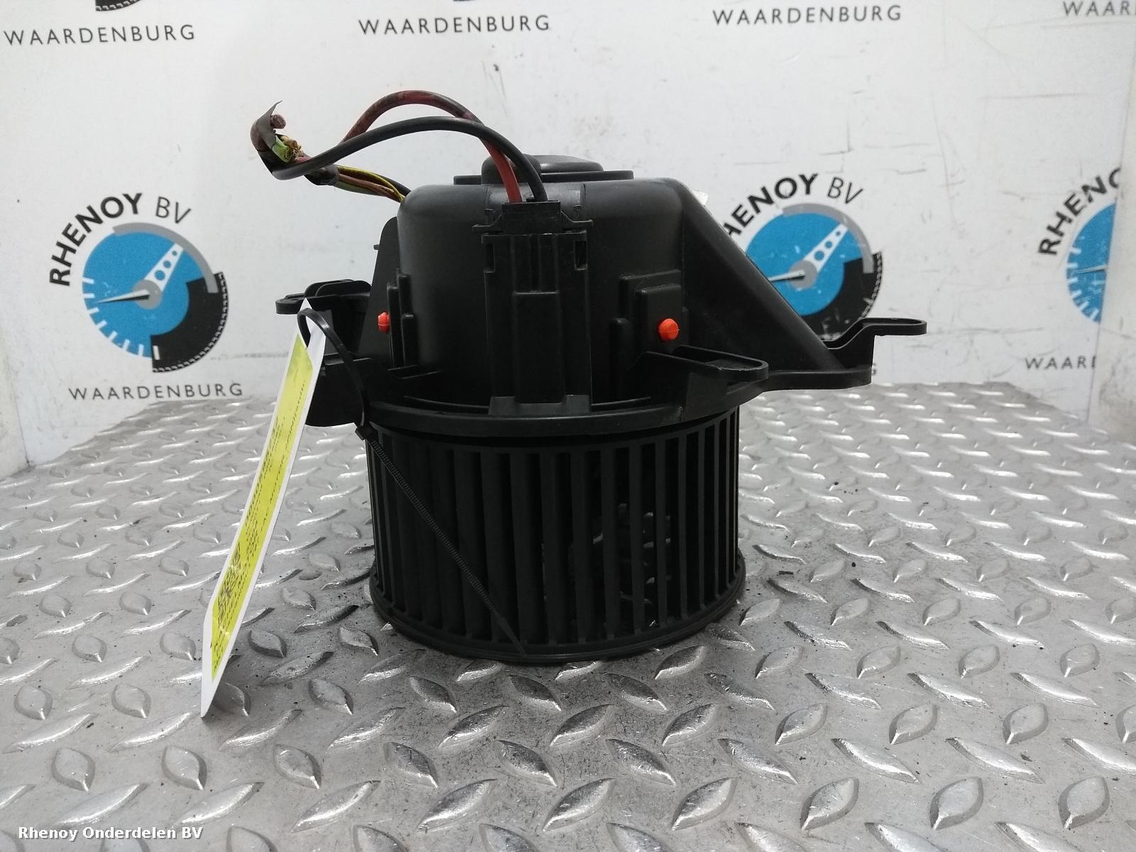 View Auto part Heater Motor/Assembly PEUGEOT 5008 2011