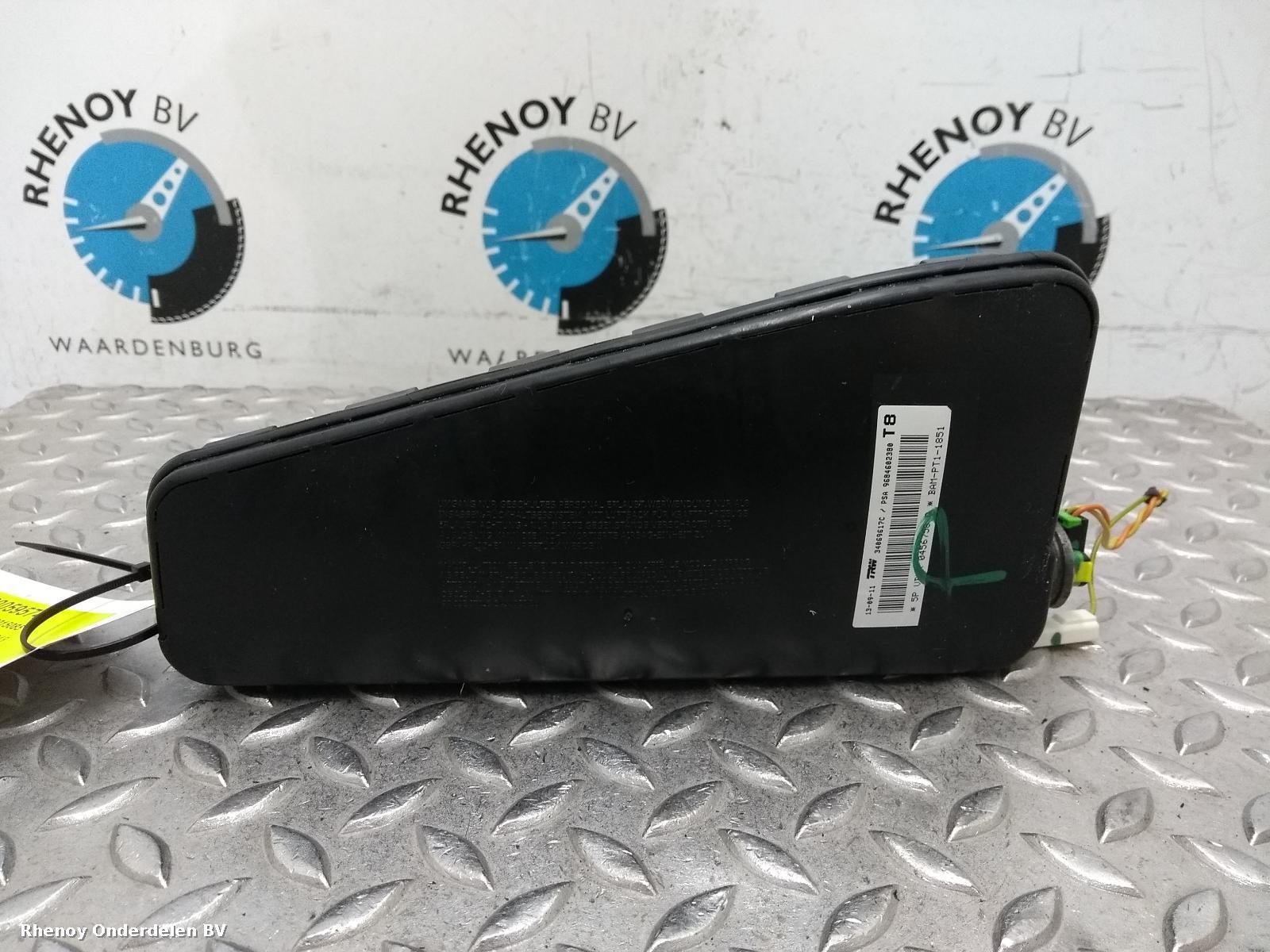 View Auto part R Air Bag PEUGEOT 5008 2011