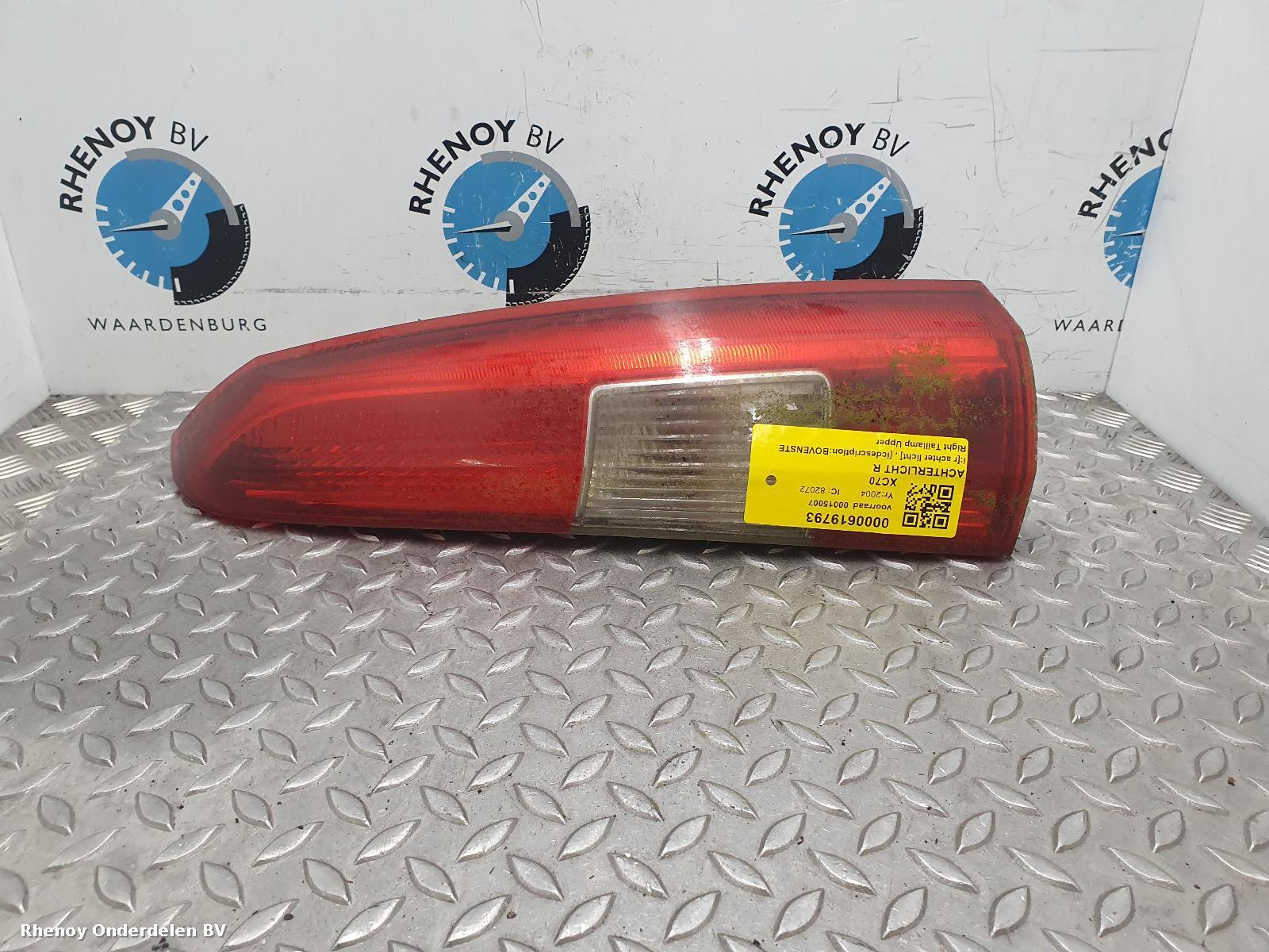 View Auto part R Taillight VOLVO XC70 2004