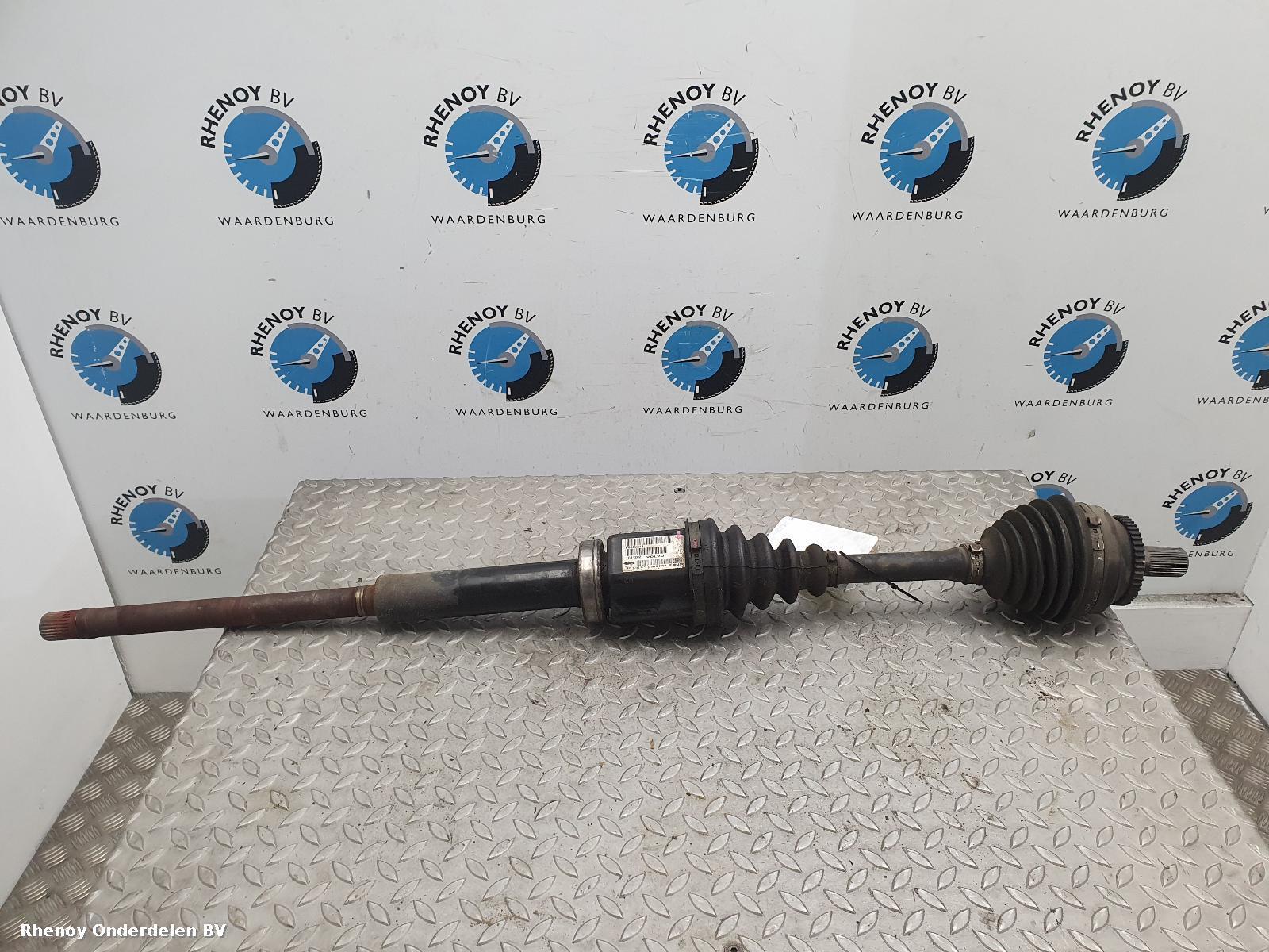 View Auto part Right Driveshaft VOLVO XC70 2004
