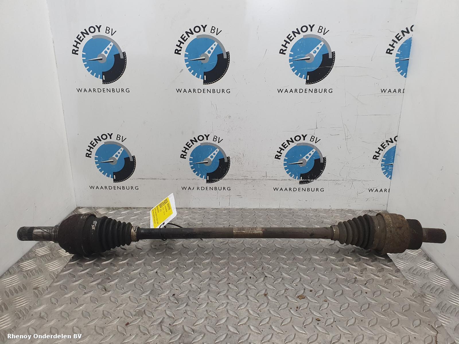 View Auto part Right Driveshaft VOLVO XC70 2004