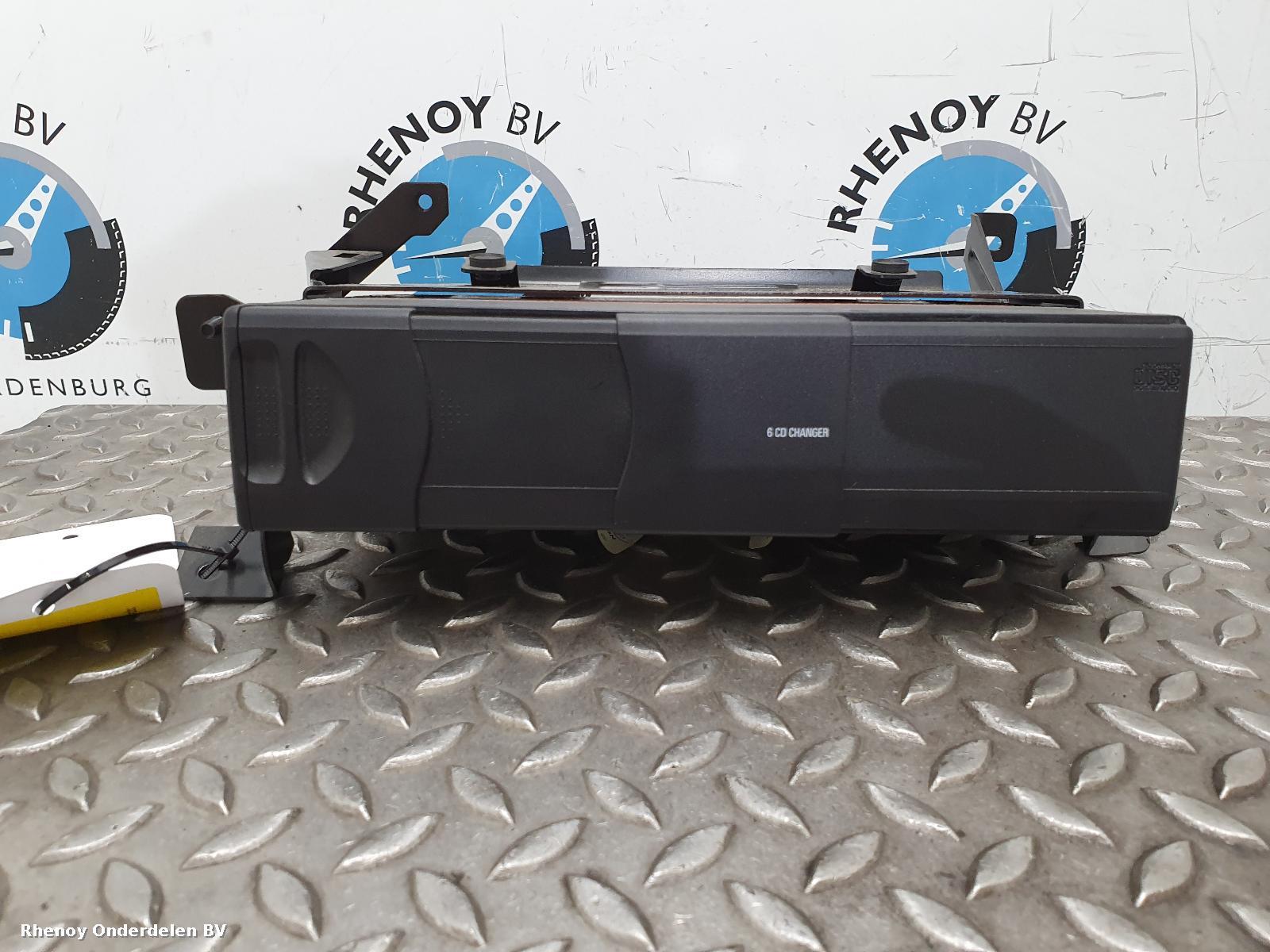 View Auto part CD Changer BMW 3 SERIES 2005