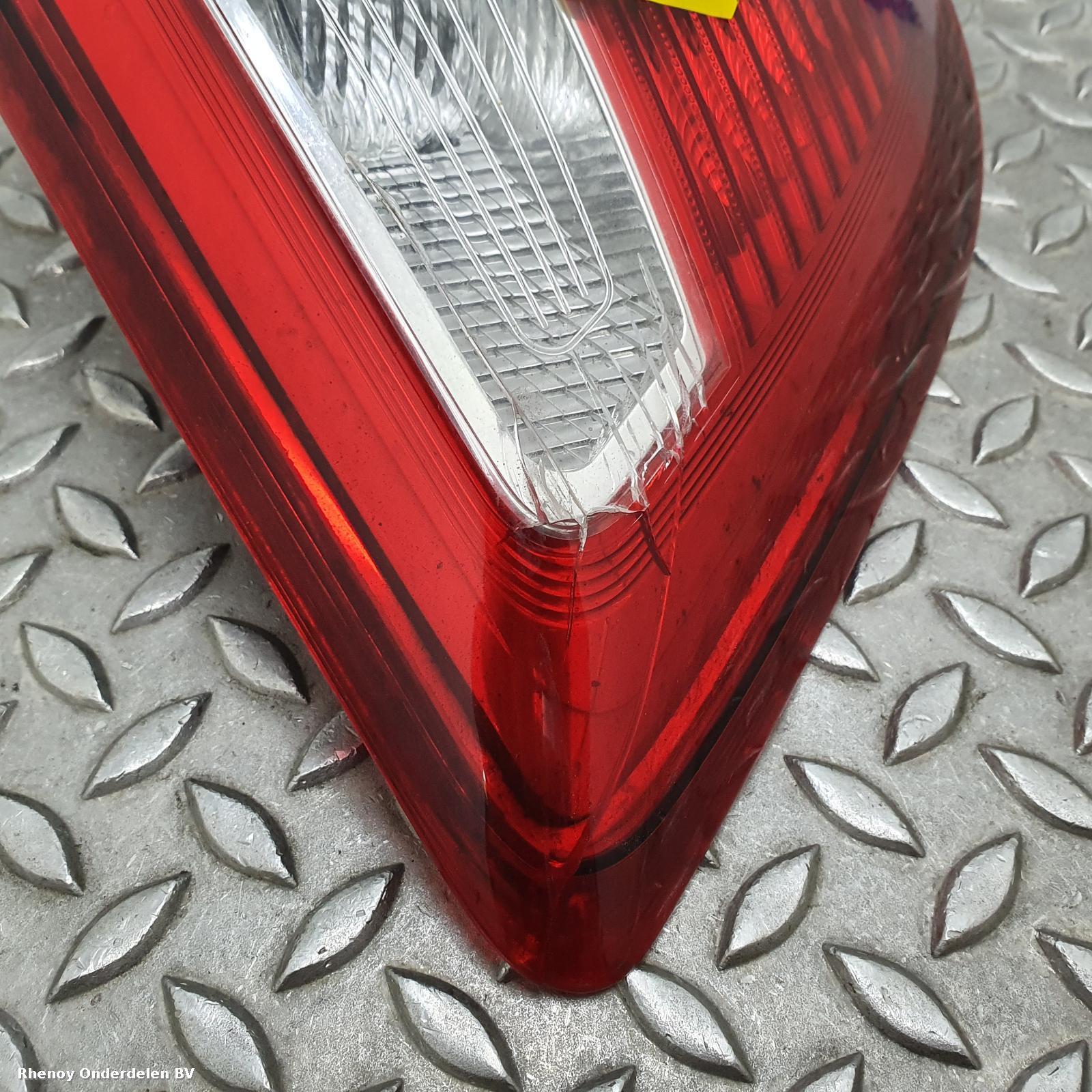 2011 FORD FOCUS C MAX ACHTERLICHT R View Auto part ACHTERLICHT R FORD FOCUS C MAX 2011