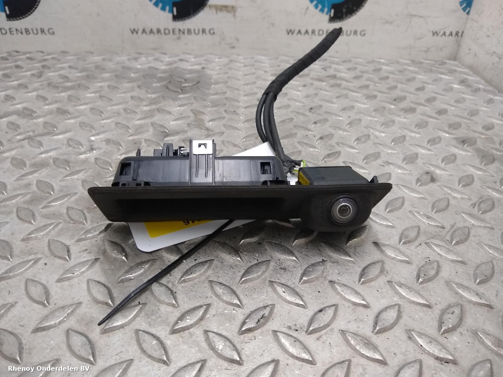 Bekijk Auto-onderdeel CAMERA BMW 2 SERIES TOURER 2014