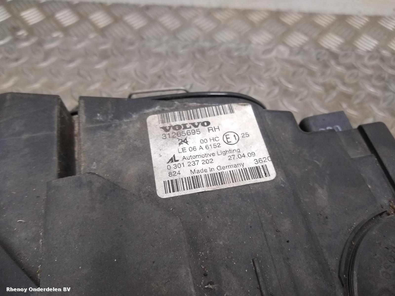 View Auto part KOPLAMP R VOLVO V50 2009