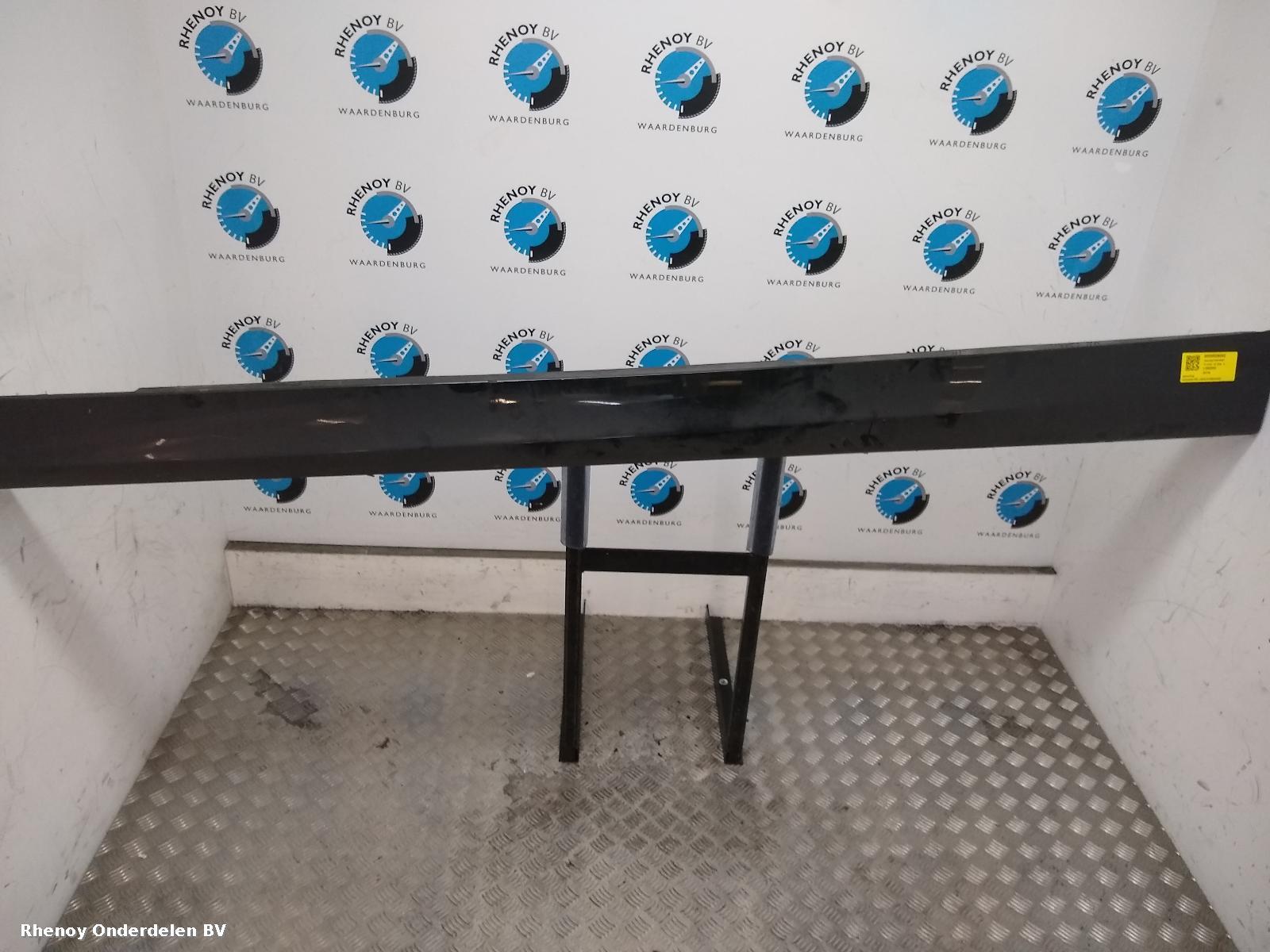 Bekijk Auto-onderdeel SPOILER / SKIRT ZIJKANT BMW 3 SERIES 2008