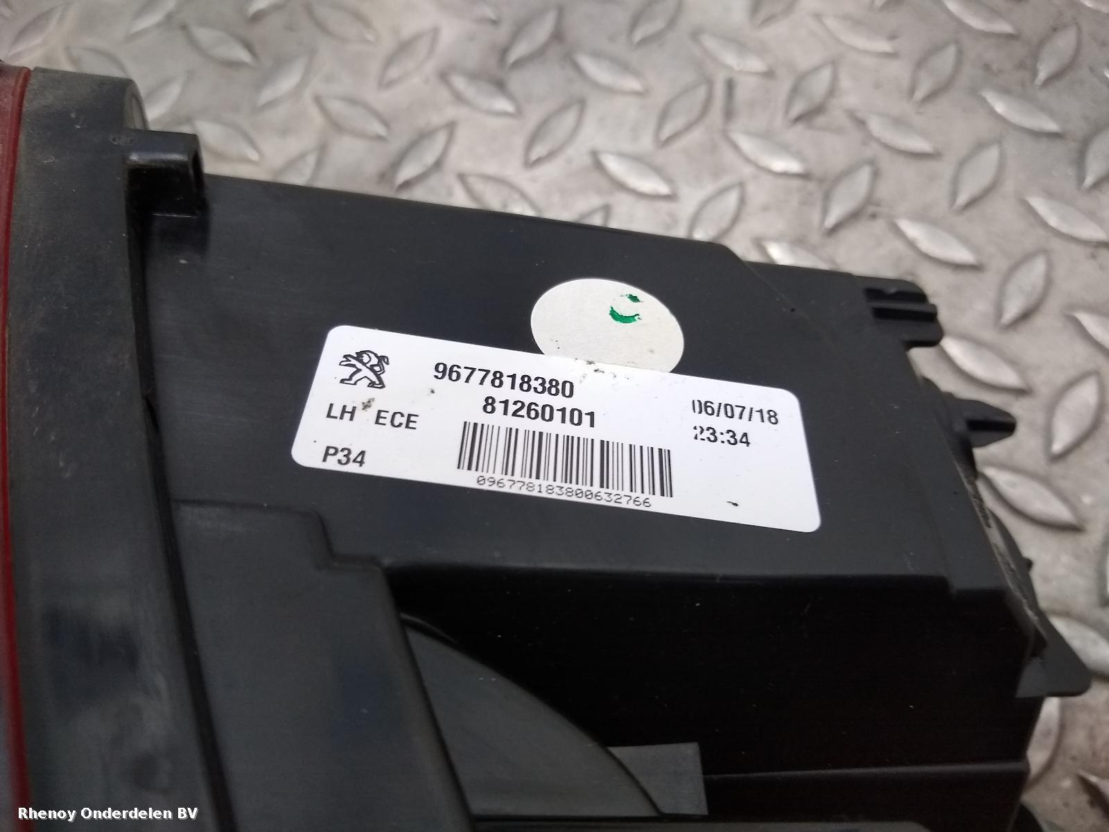 View Auto part ACHTERLICHT L PEUGEOT 308 2018