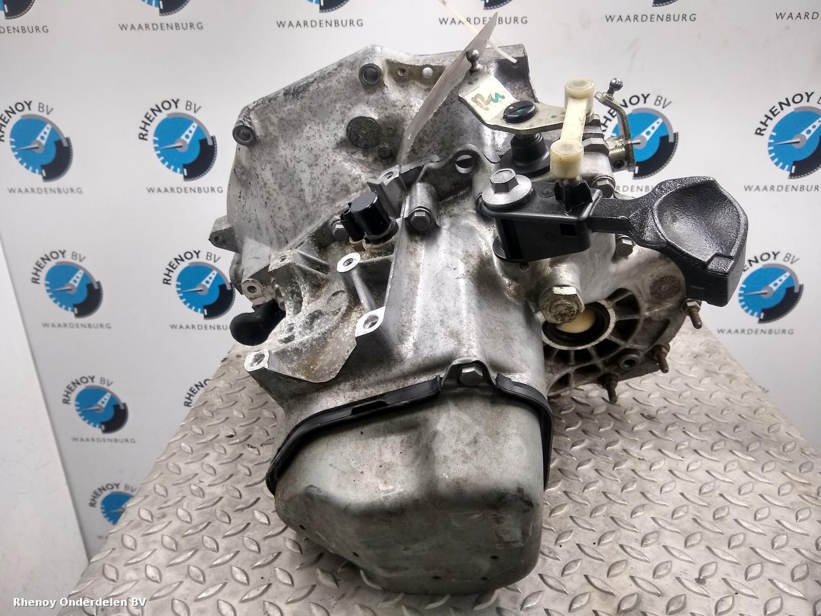 View Auto part TRANSMISSIE / VERSNELLINGSBAK PEUGEOT 208 2017