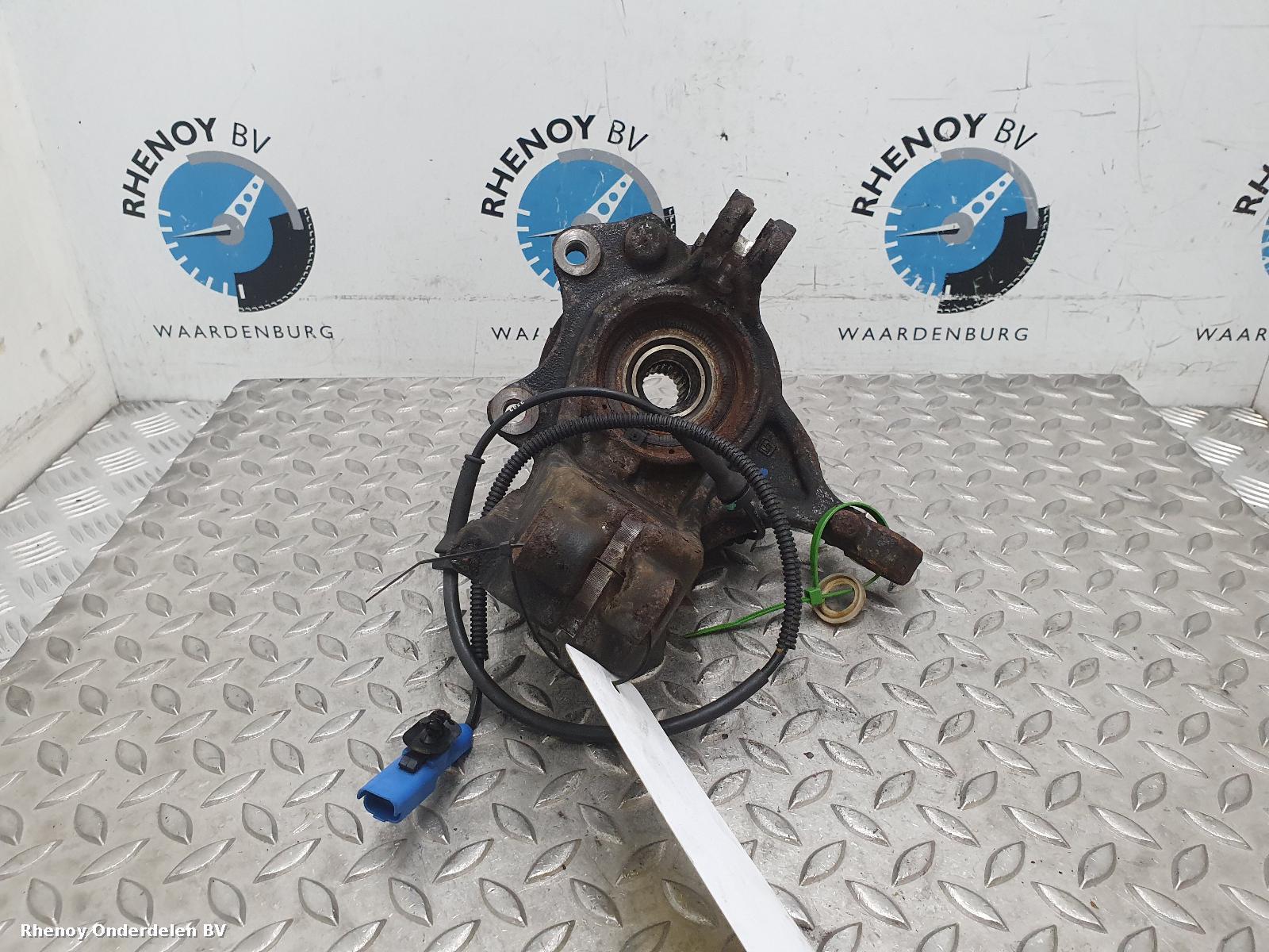 Bekijk Auto-onderdeel FUSEE LV PEUGEOT 208 2014