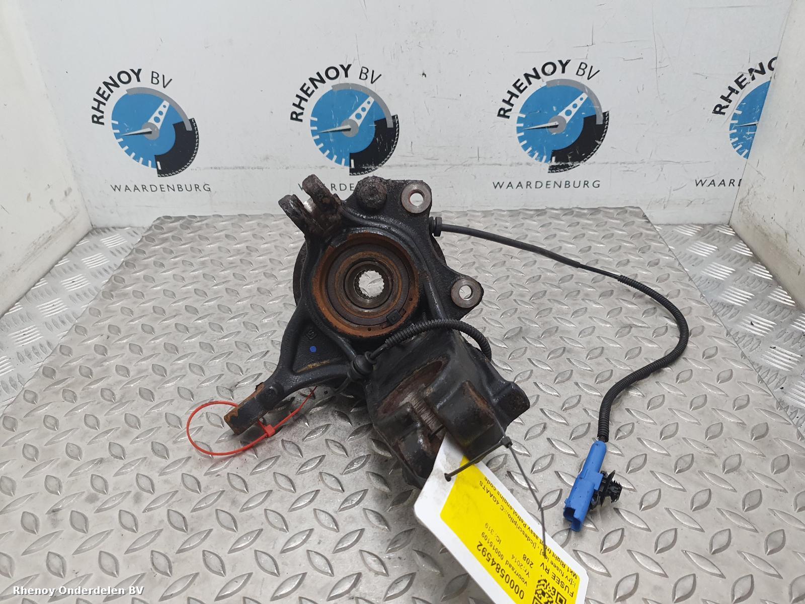 Bekijk Auto-onderdeel FUSEE RV PEUGEOT 208 2014