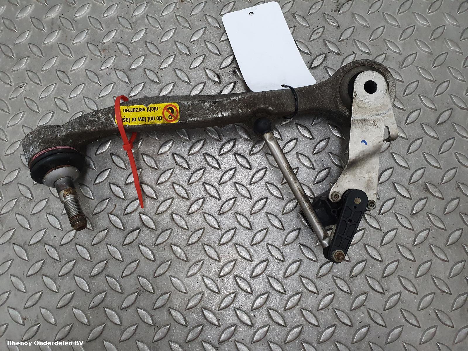 Bekijk Auto-onderdeel DRAAGARM ONDER RV BMW 5 SERIES 2004