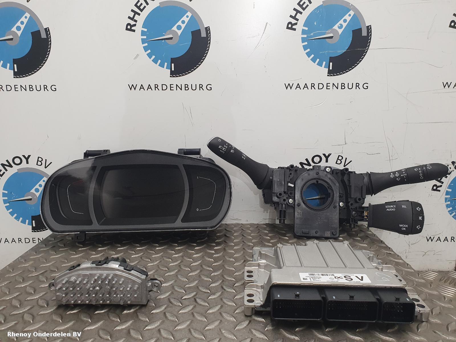 Bekijk Auto-onderdeel COMPUTER ECU RENAULT SCENIC 2019