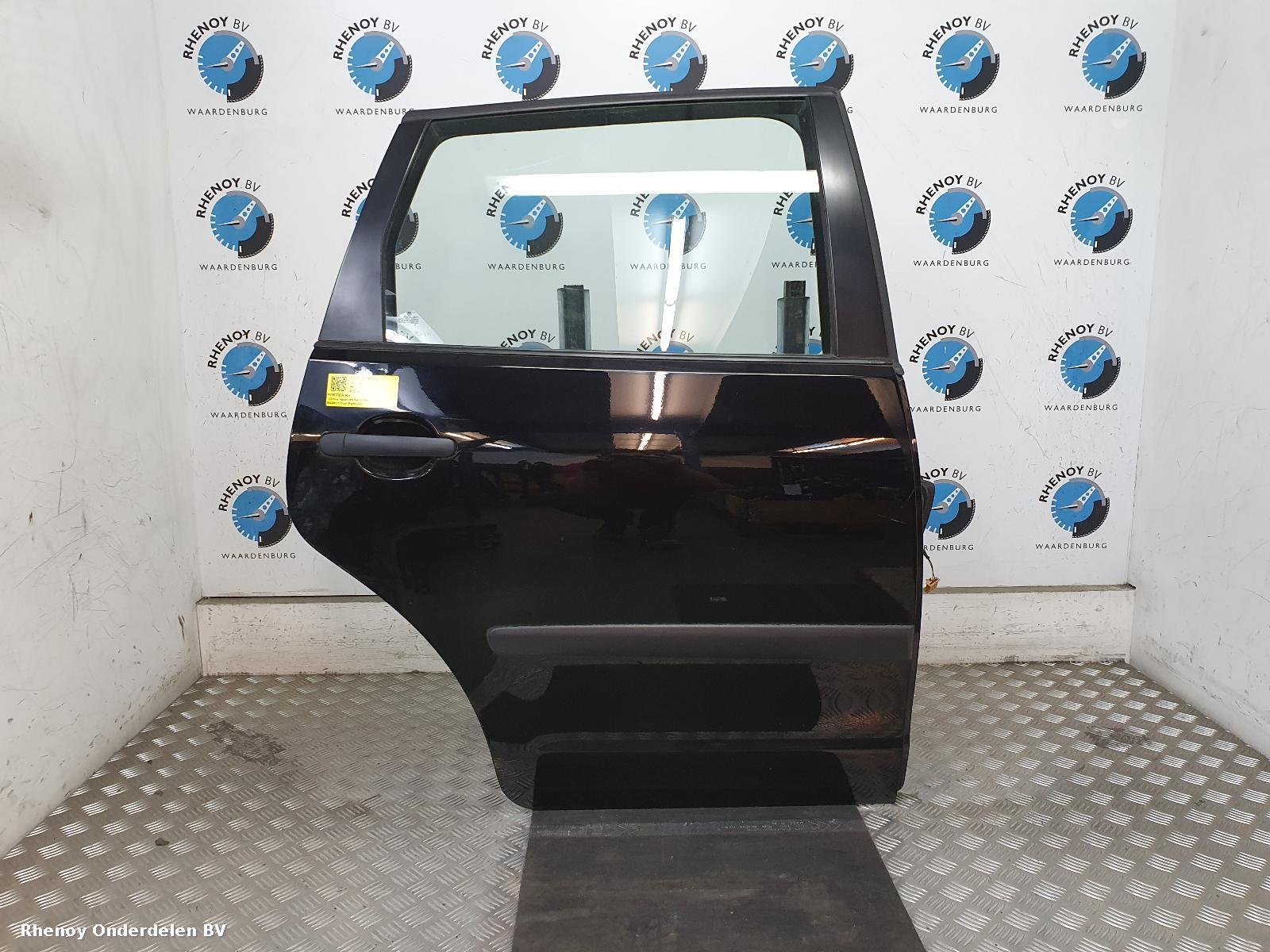 Bekijk Auto-onderdeel PORTIER RA  VOLKSWAGEN POLO 2005