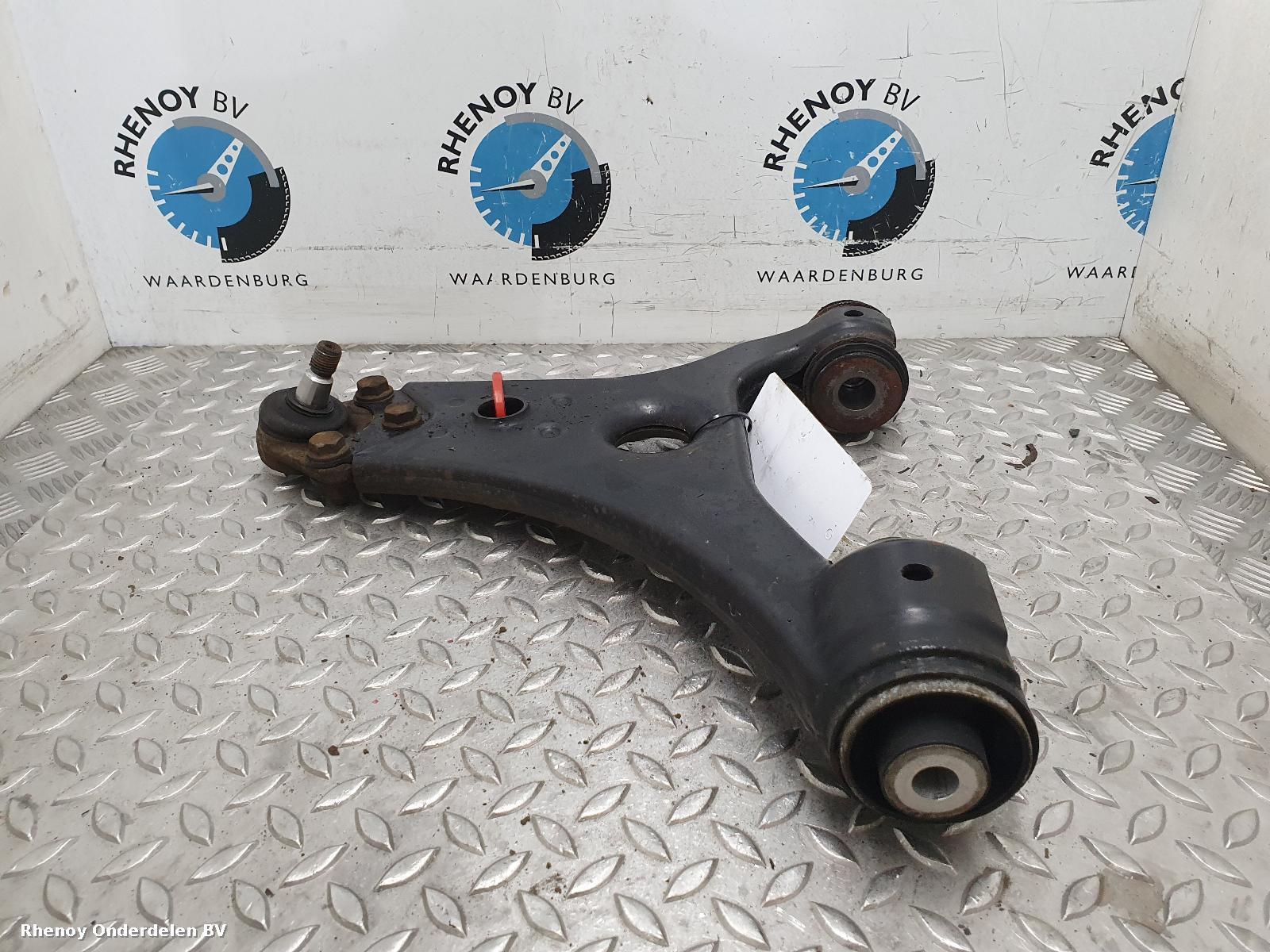 View Auto part RF Lower Control Arm MERCEDES B CLASS 2007
