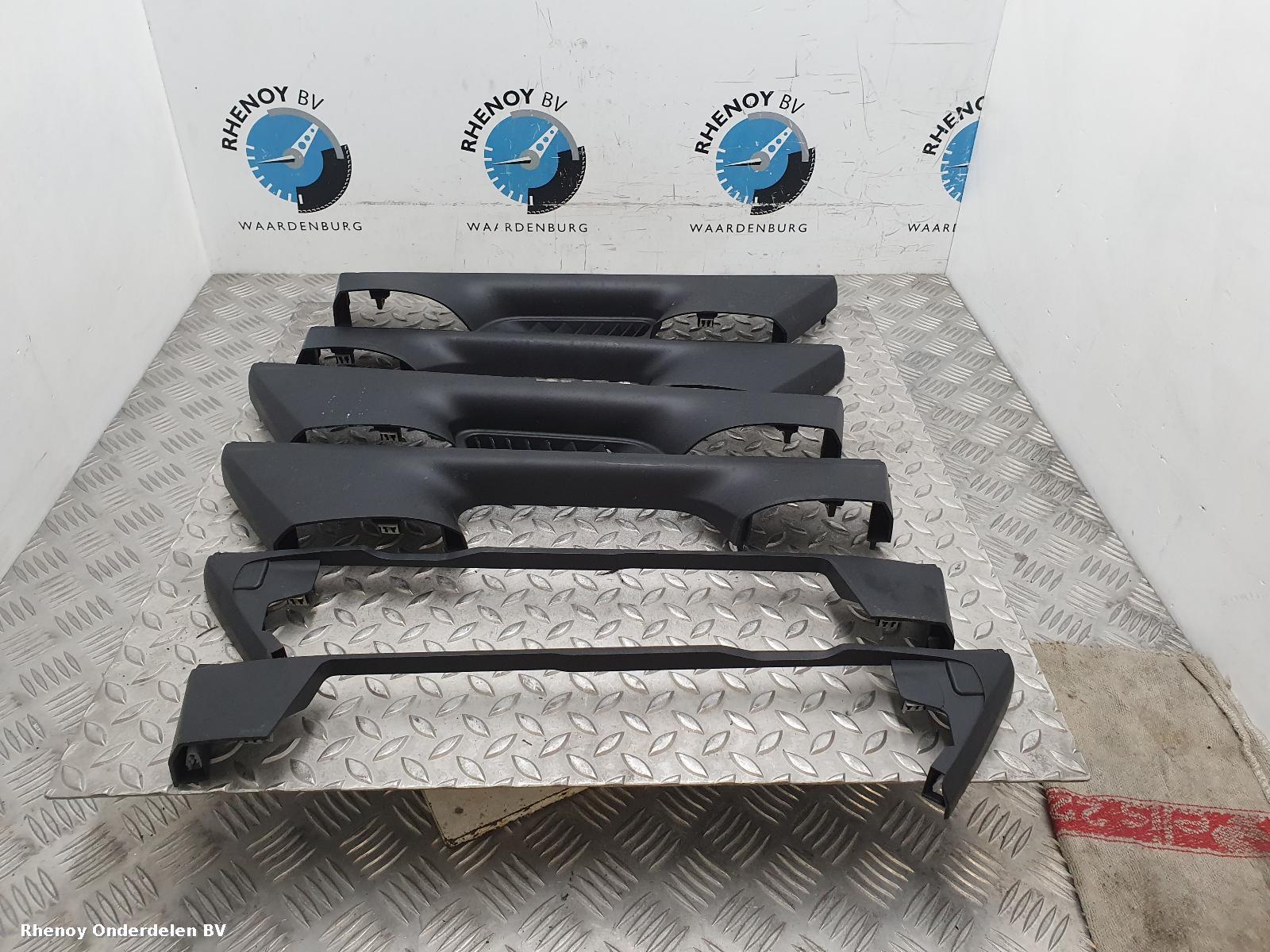 View Auto part INTERIEUR COMPLEET TESLA MODEL X 2018
