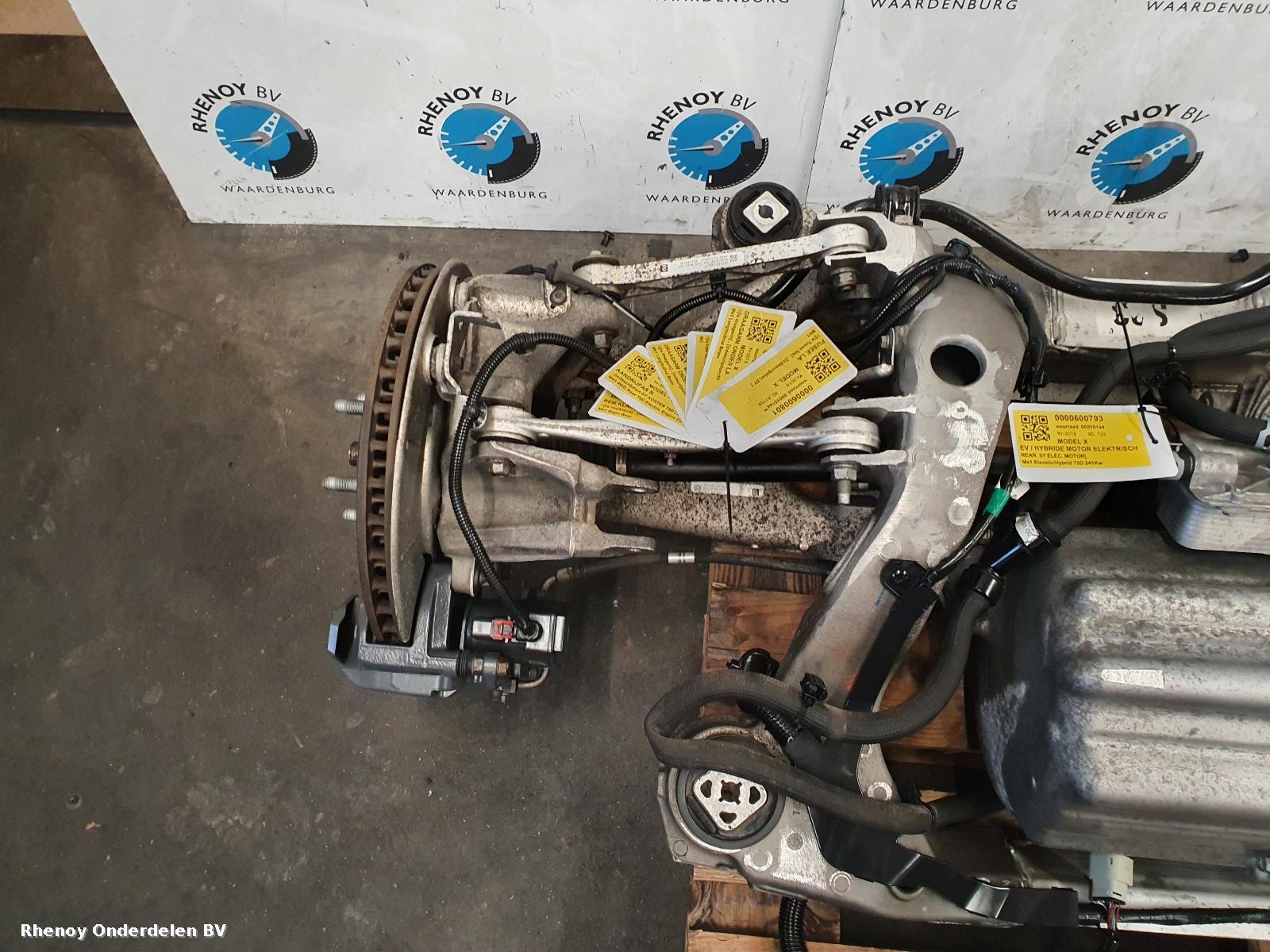 View Auto part EV / HYBRIDE MOTOR ELEKTRISCH TESLA MODEL X 2018