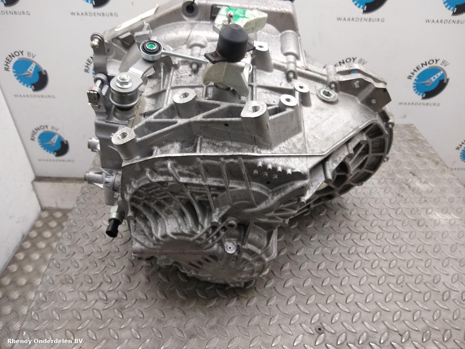 View Auto part TRANSMISSIE / VERSNELLINGSBAK FIAT TIPO 2016