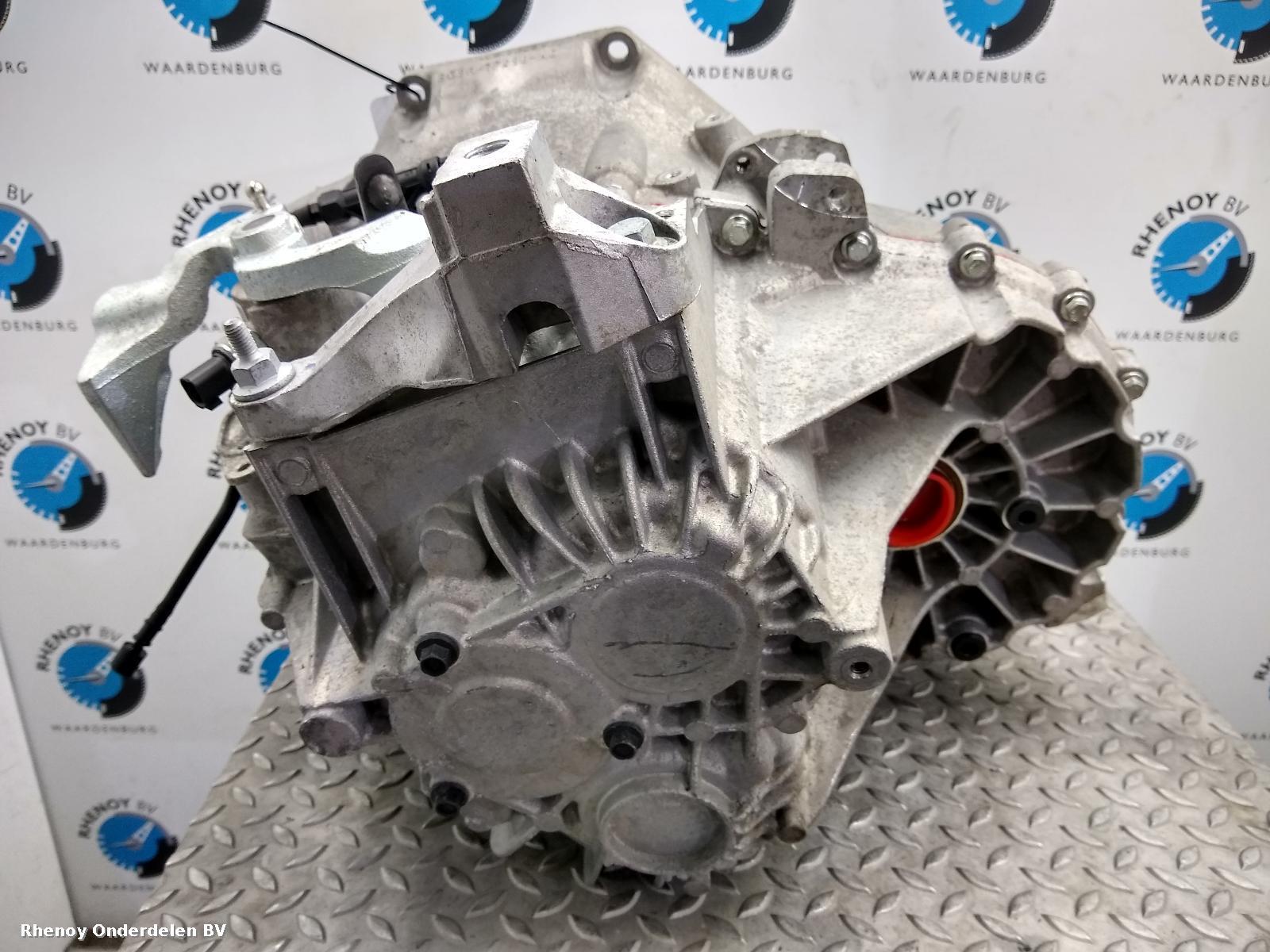 View Auto part TRANSMISSIE / VERSNELLINGSBAK FORD KUGA 2018